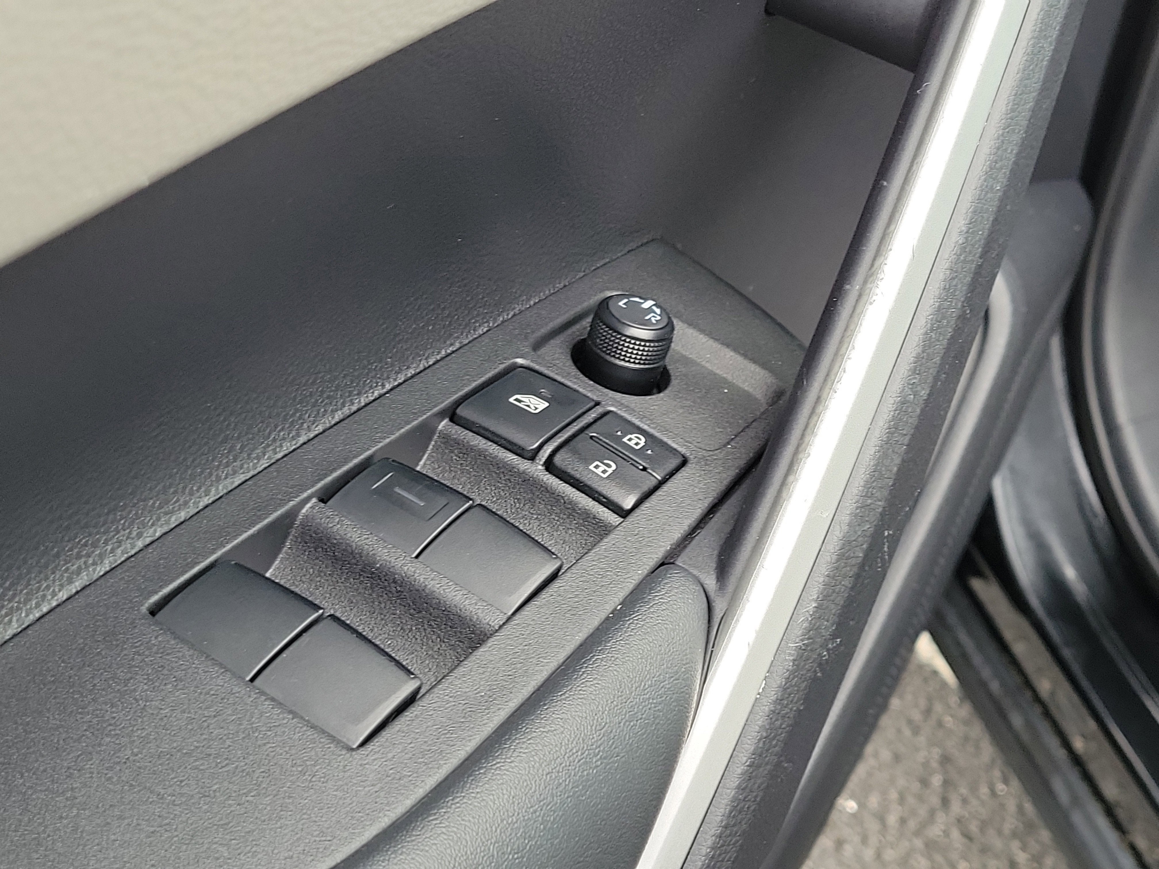 2025 Toyota Corolla Cross L