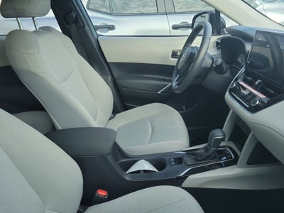 2025 Toyota Corolla Cross LE