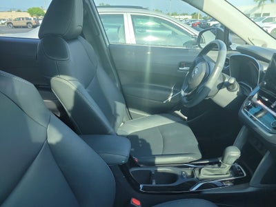 2023 Toyota Corolla Cross XLE