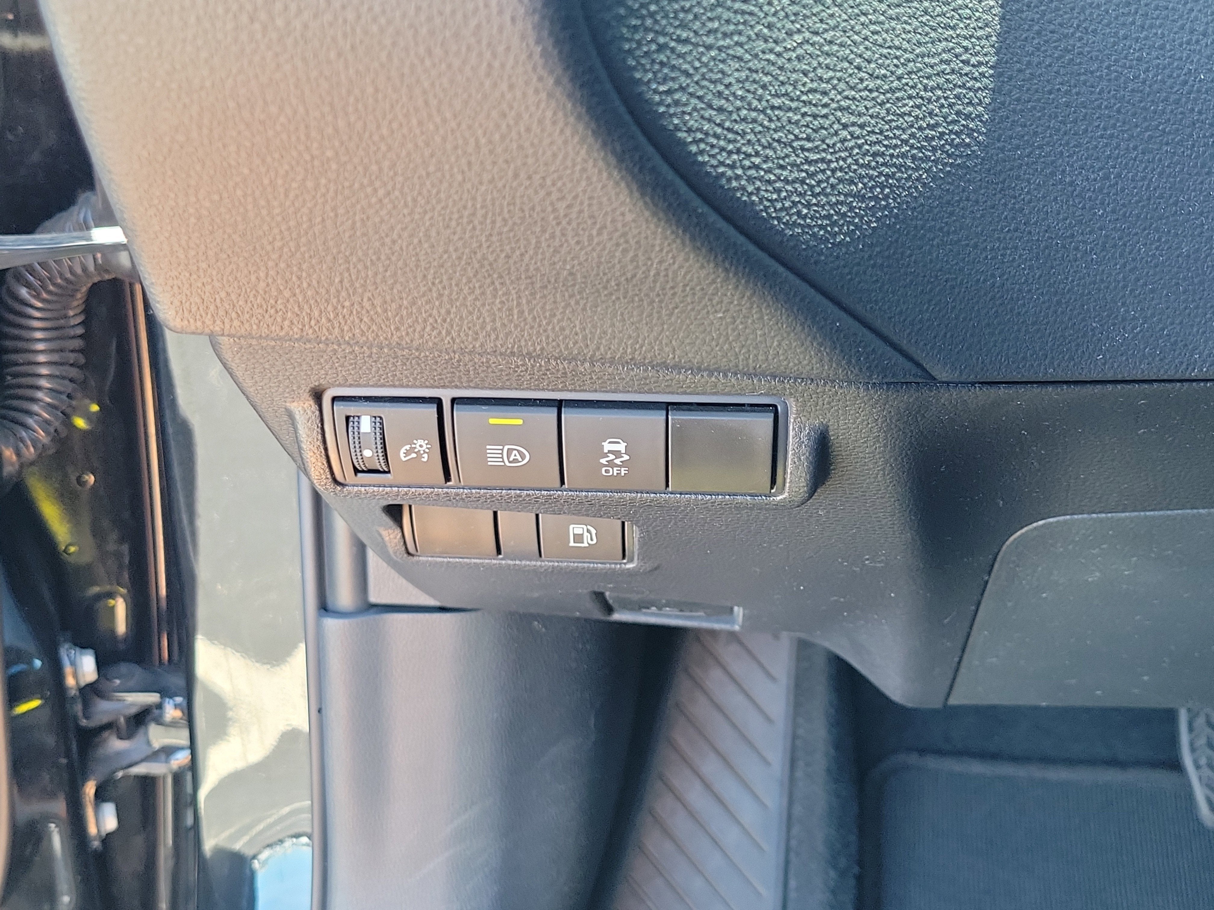 2024 Toyota Corolla Cross Hybrid Nightshade