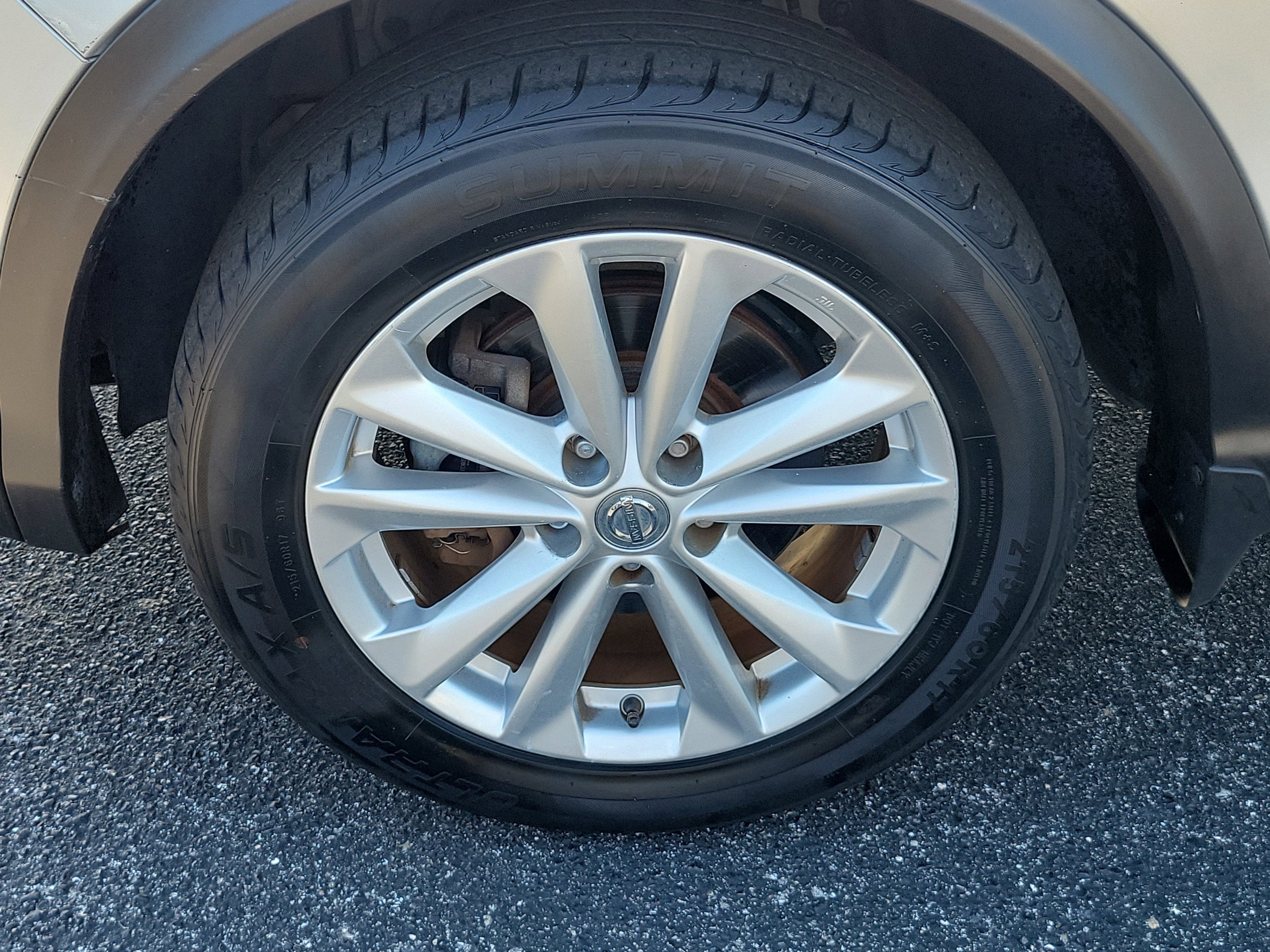 2018 Nissan Rogue Sport SV