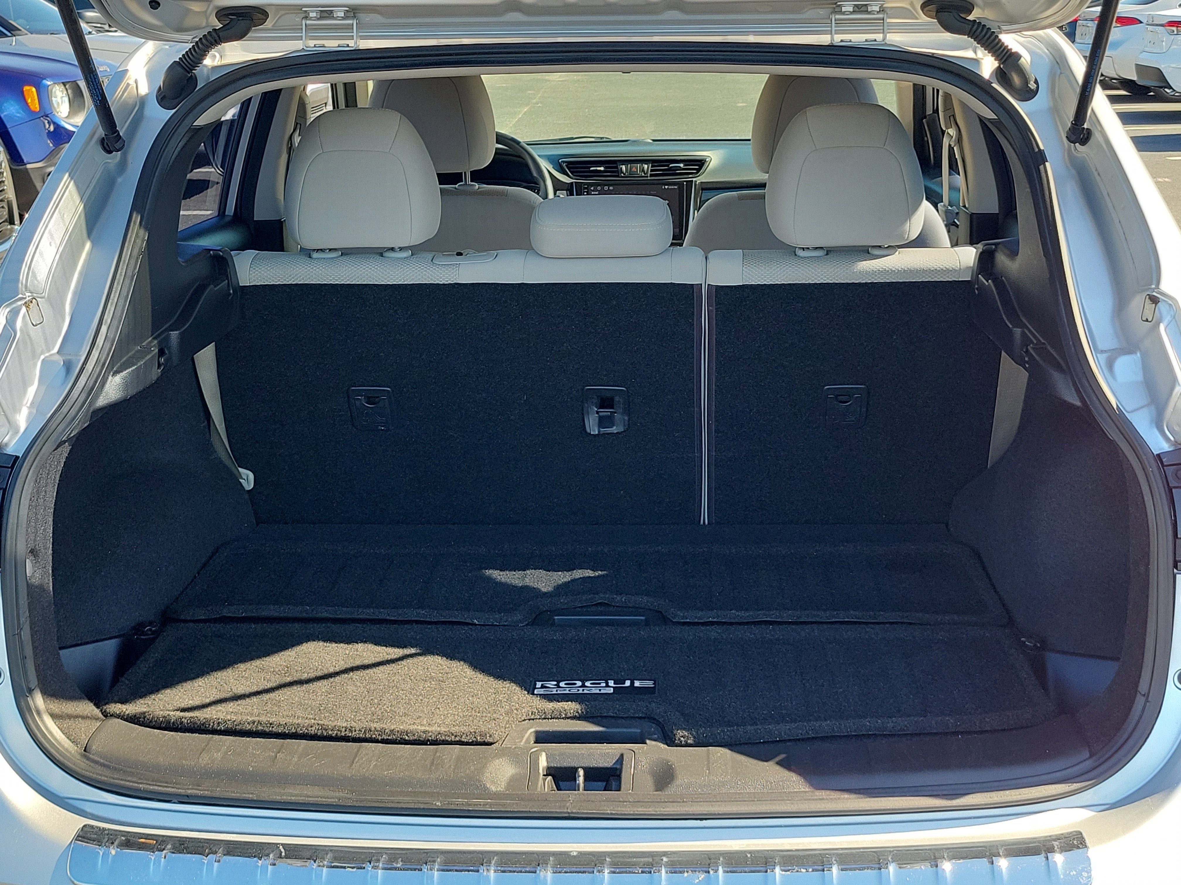 2018 Nissan Rogue Sport SV