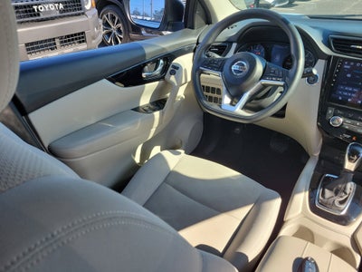 2018 Nissan Rogue Sport SV