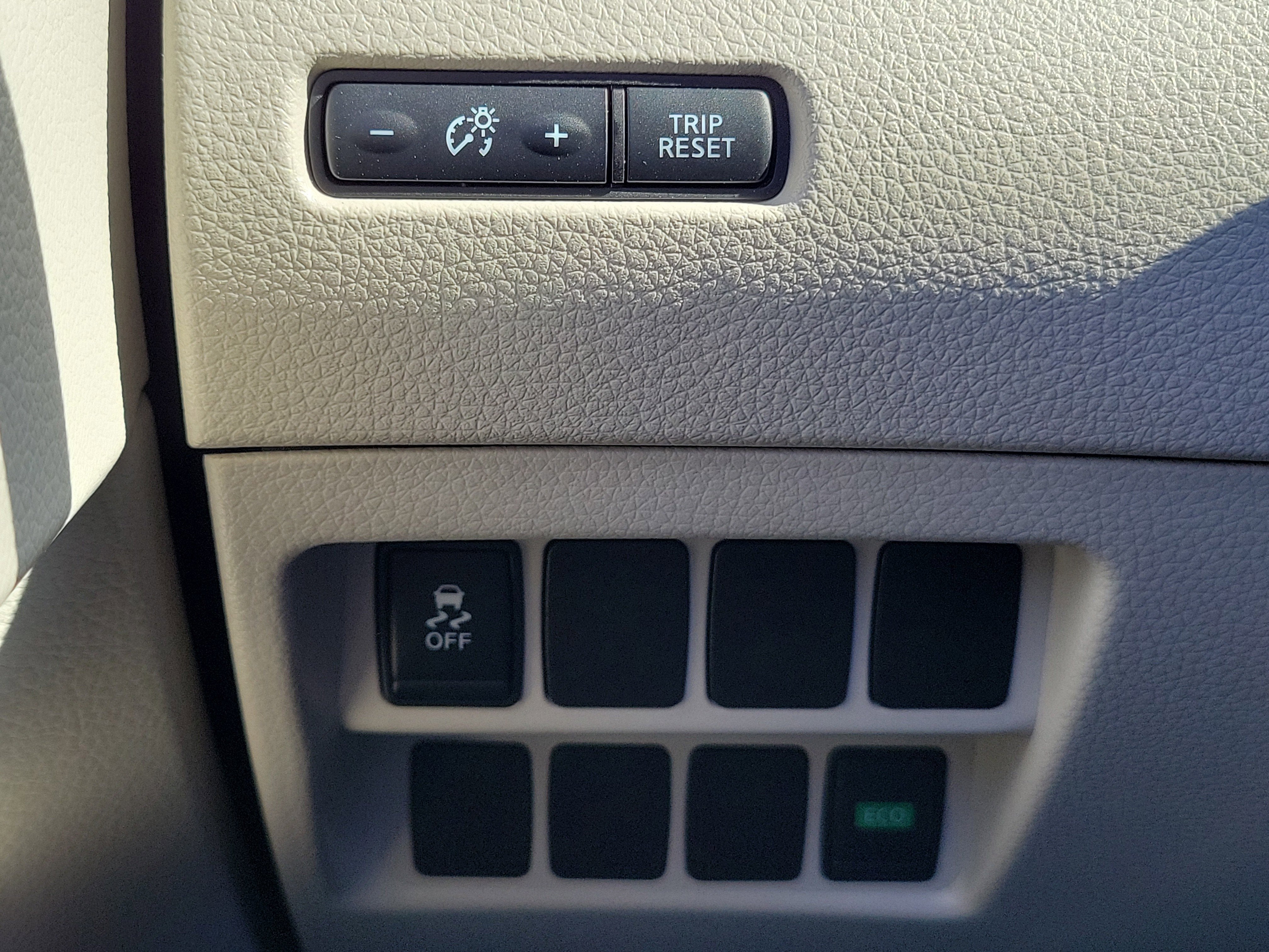 2018 Nissan Rogue Sport SV