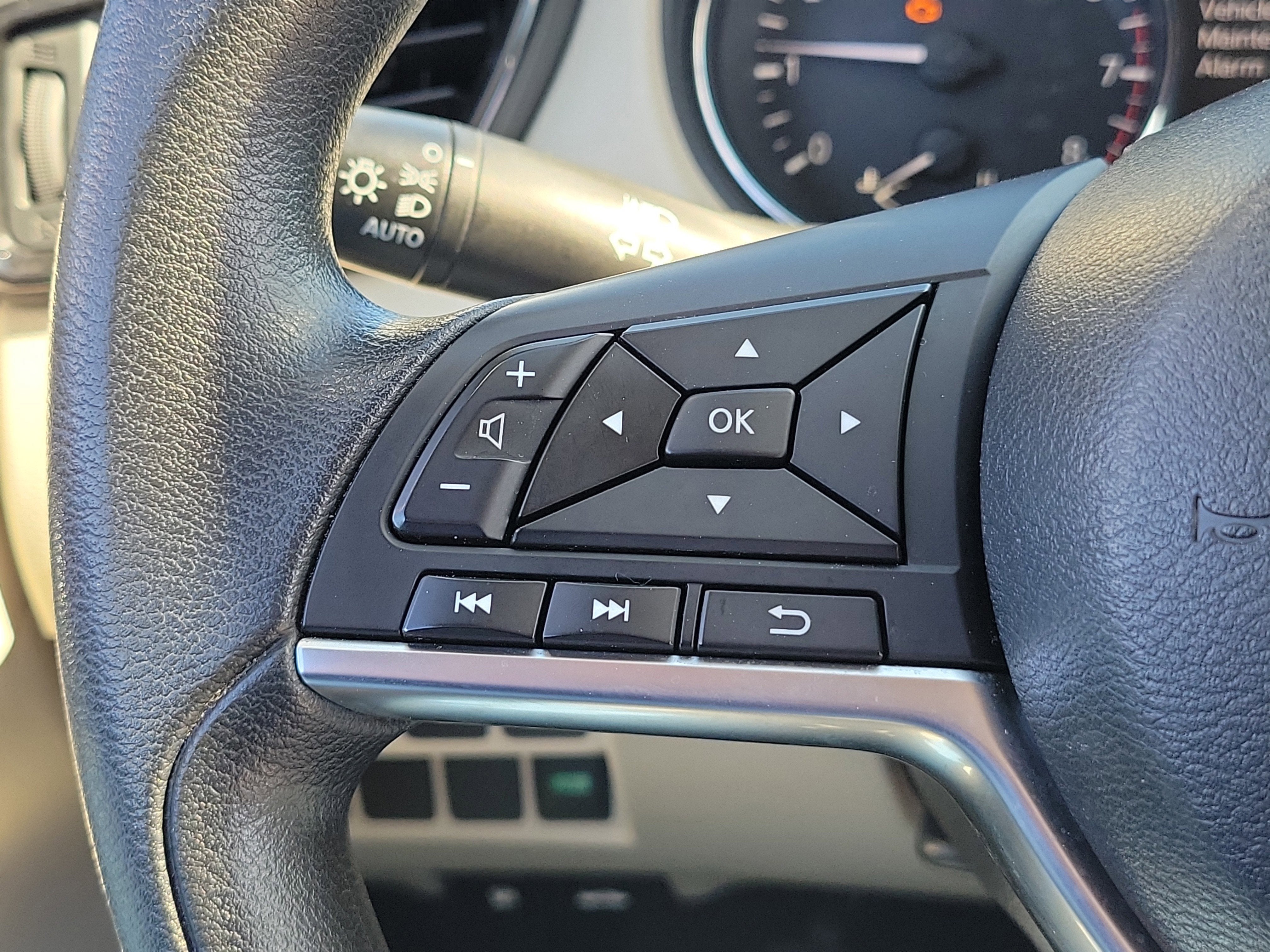 2018 Nissan Rogue Sport SV