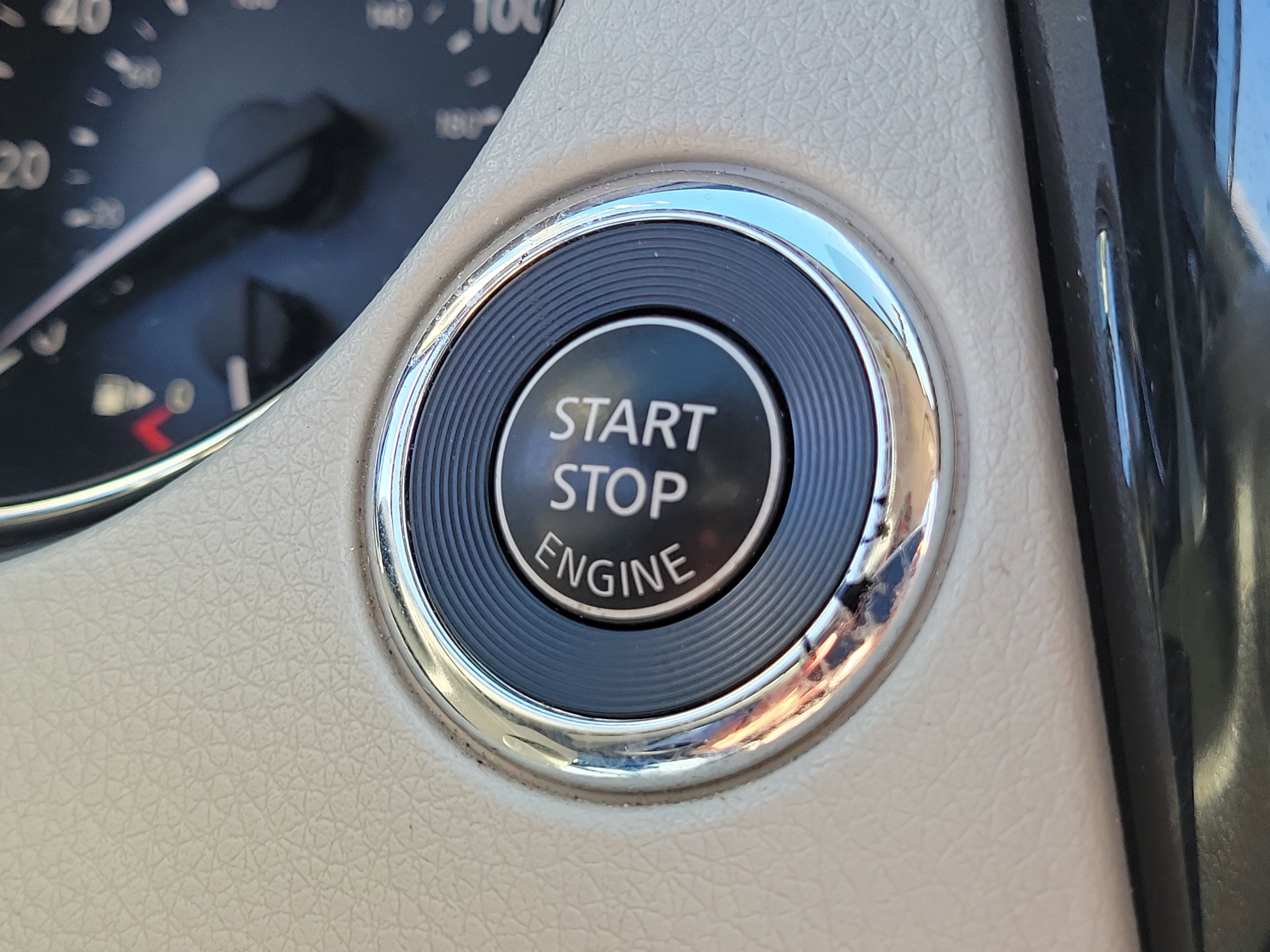 2018 Nissan Rogue Sport SV