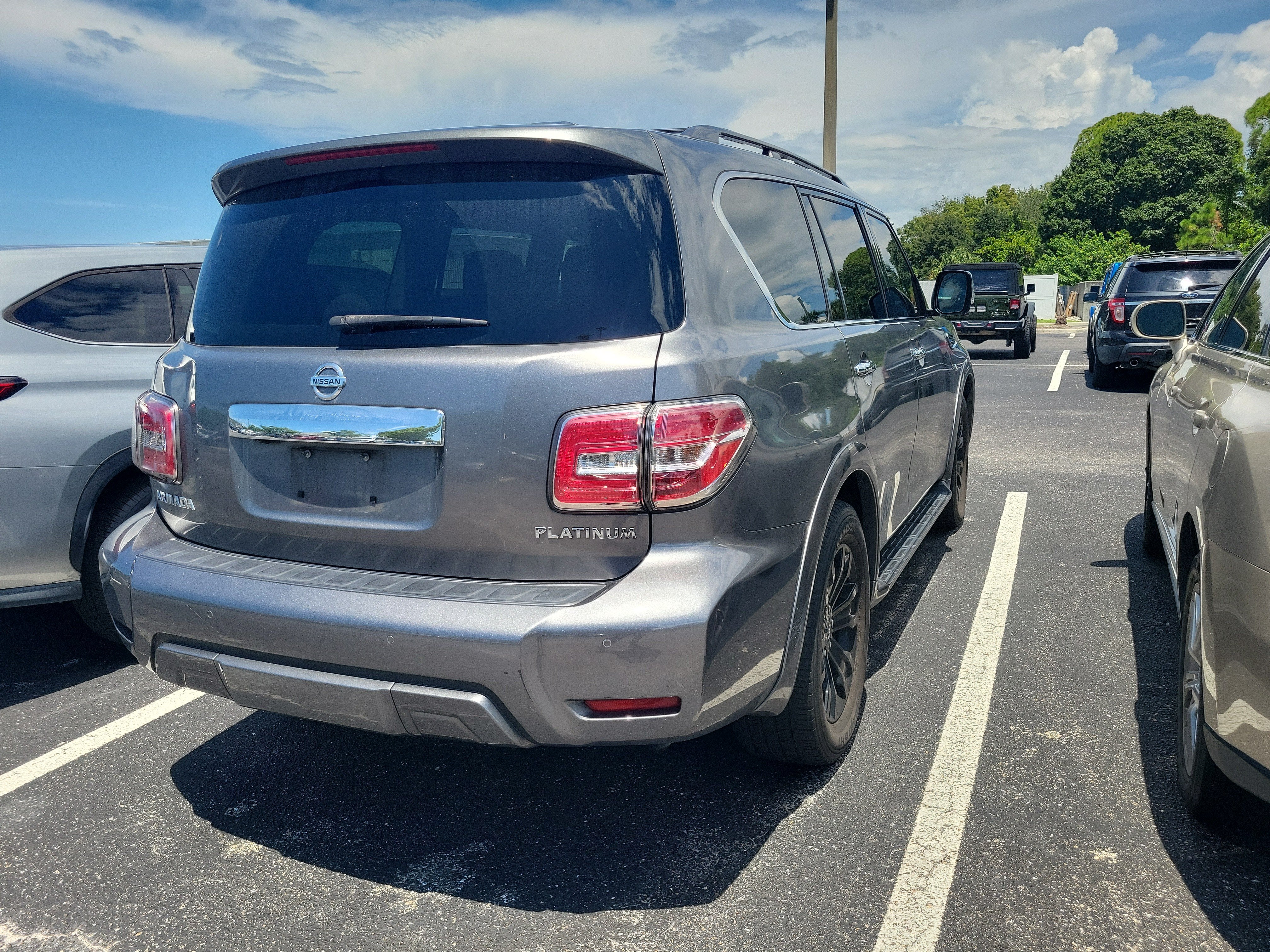 2020 Nissan Armada Platinum