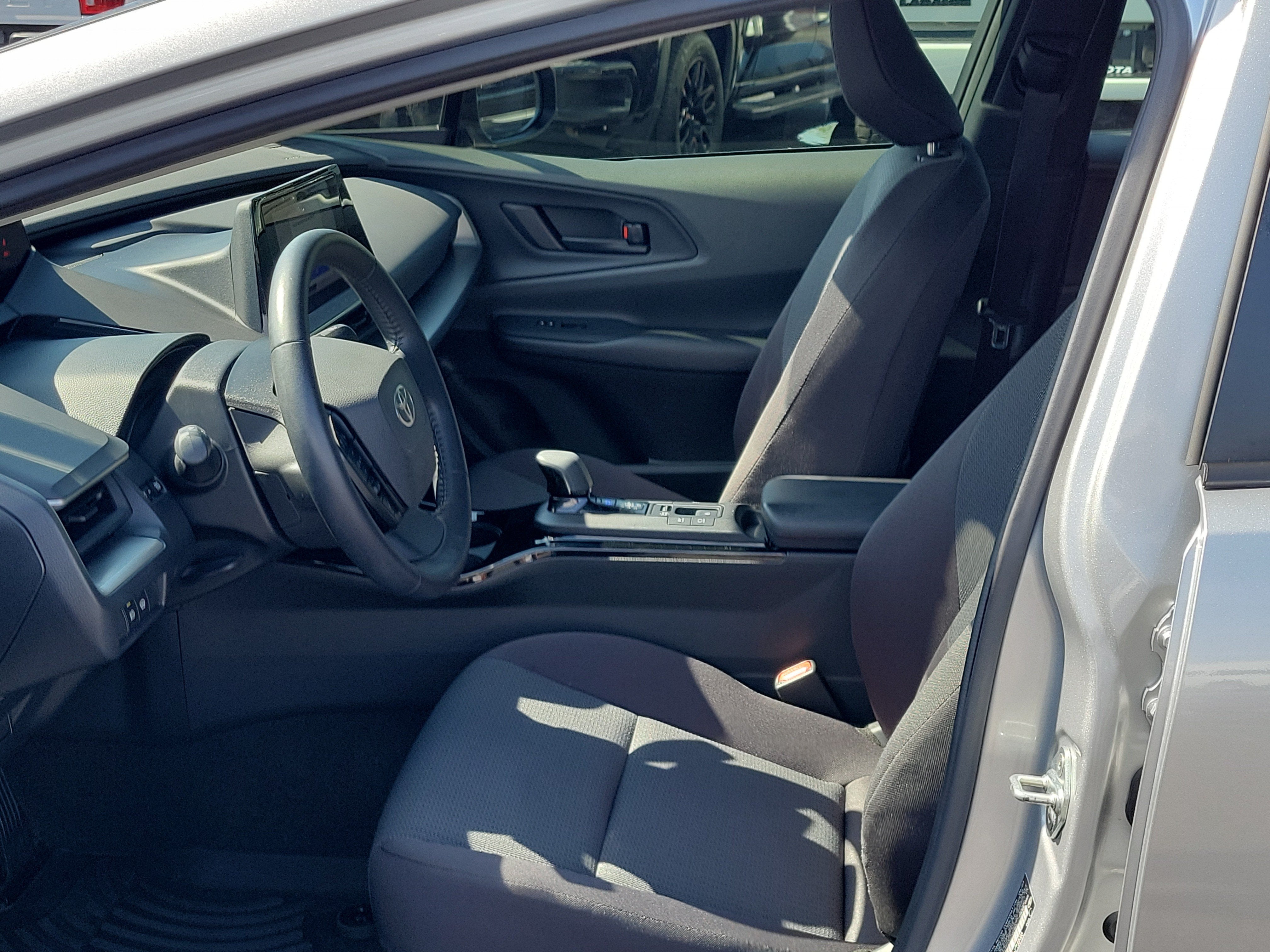 2023 Toyota Prius LE