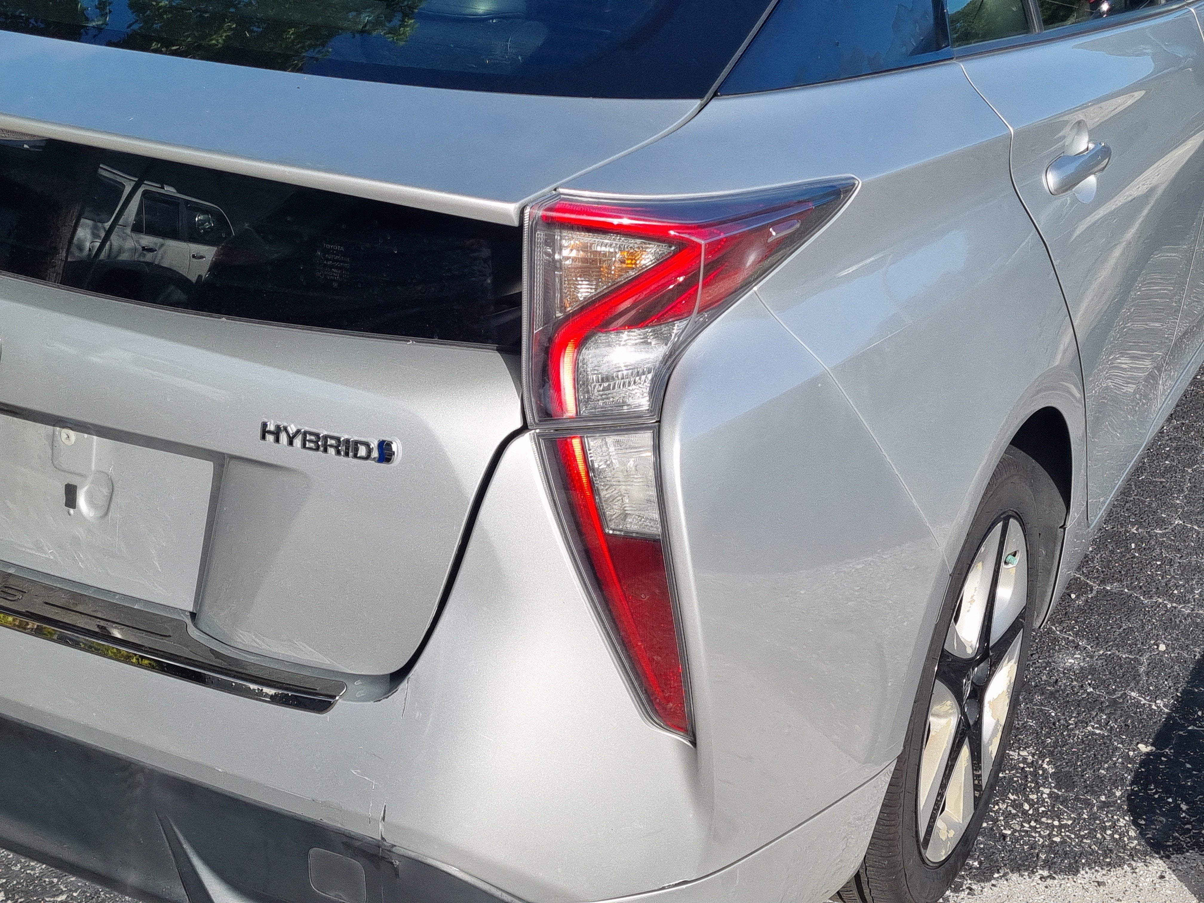 2016 Toyota Prius Three Touring