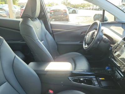 2019 Toyota Prius LE AWD-e