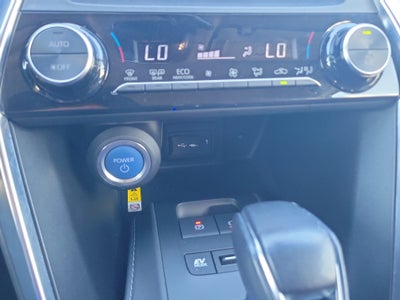 2021 Toyota Venza LE