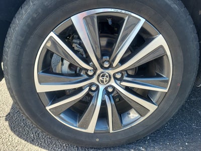 2021 Toyota Venza LE