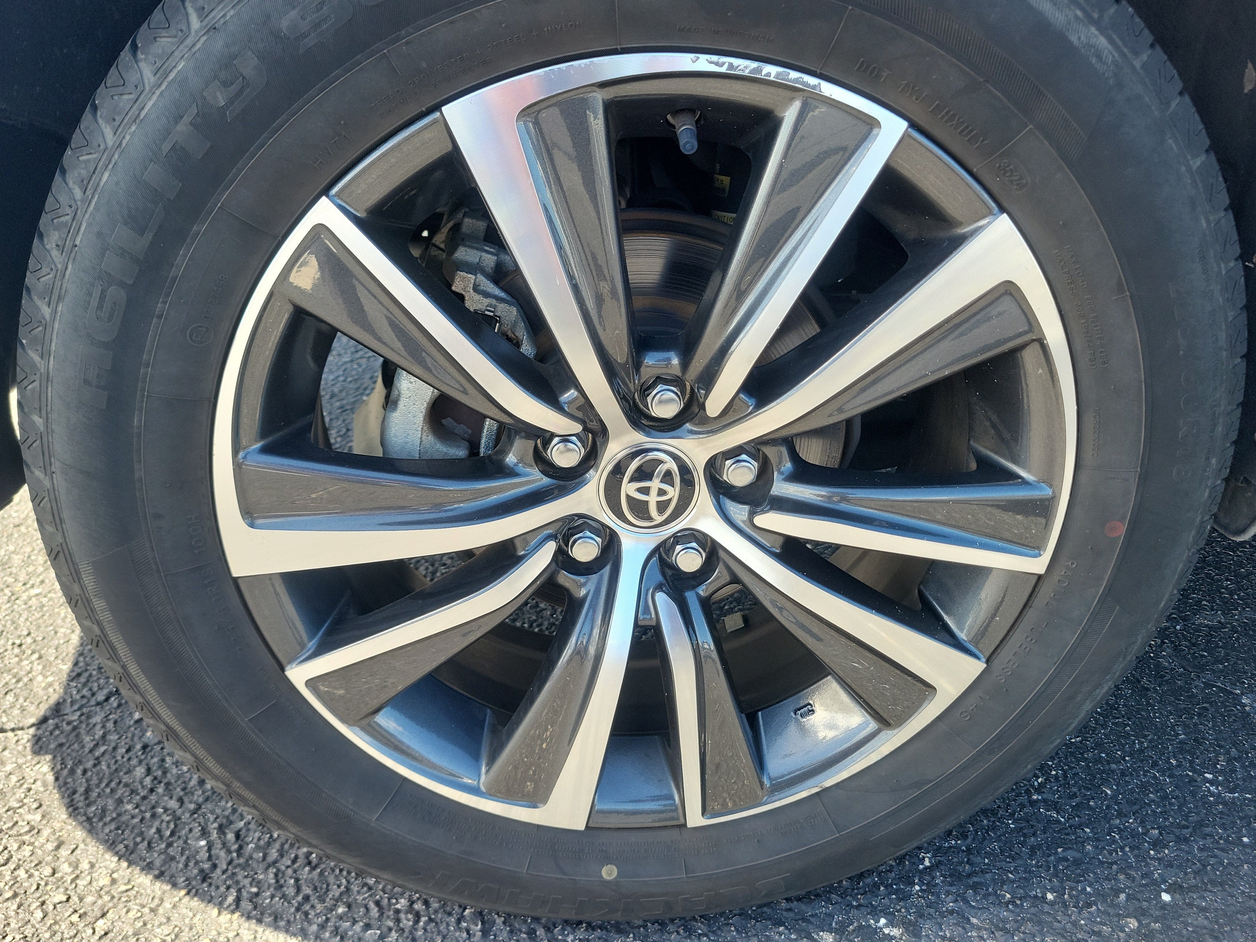 2021 Toyota Venza LE