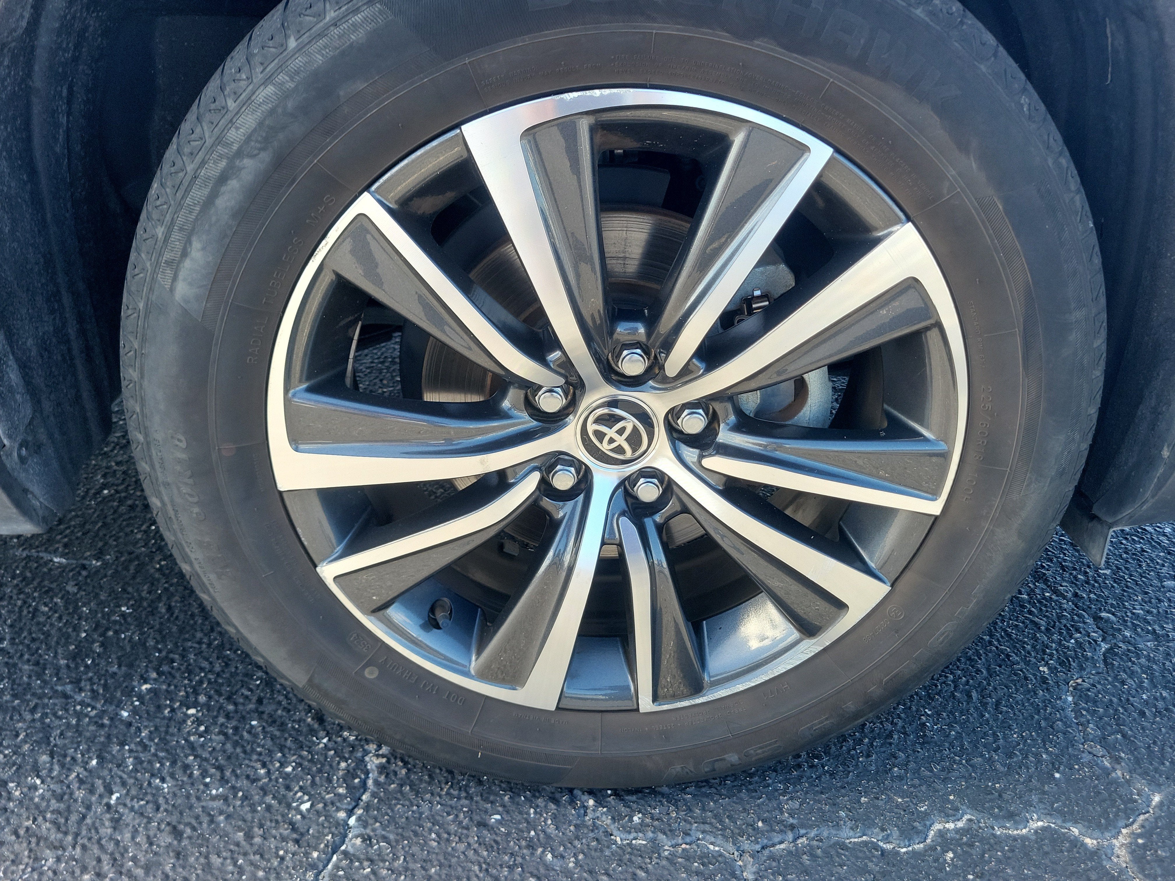 2021 Toyota Venza LE