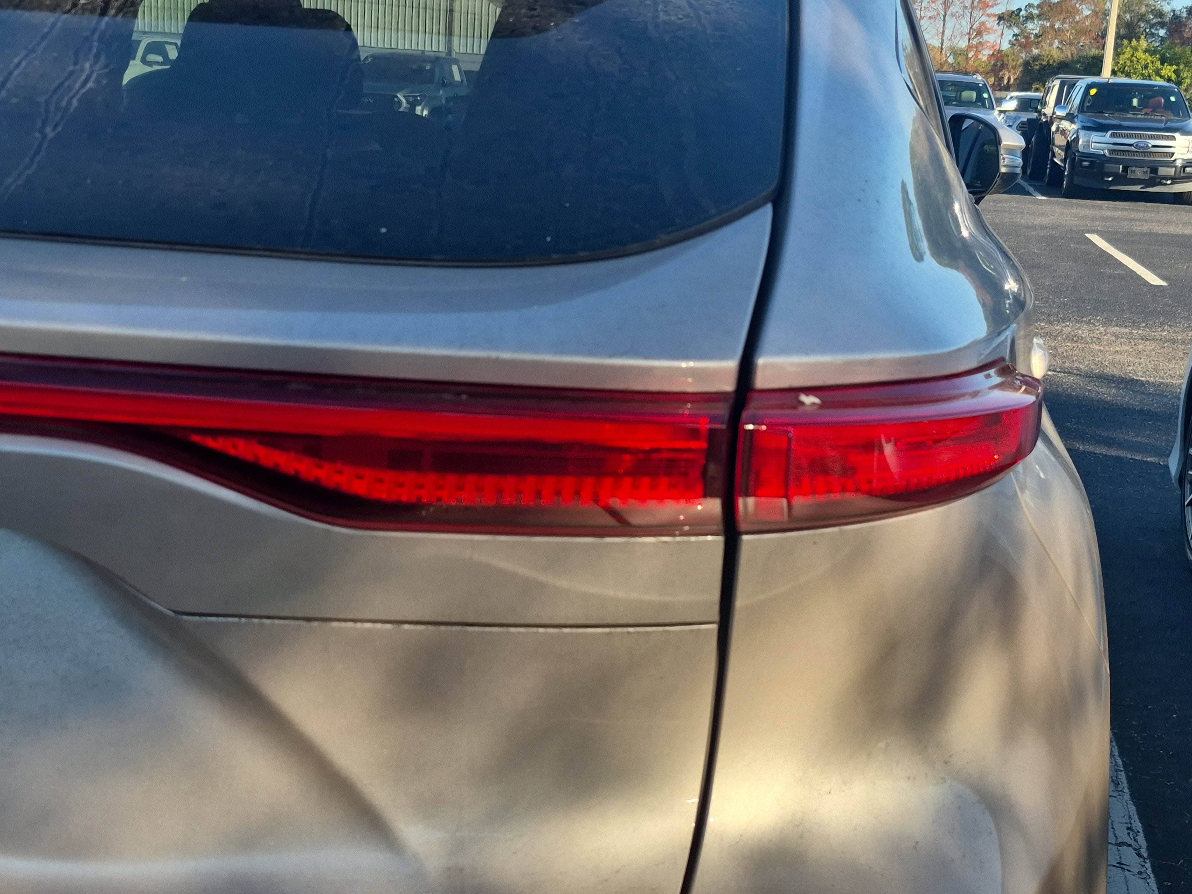 2023 Toyota Venza LE