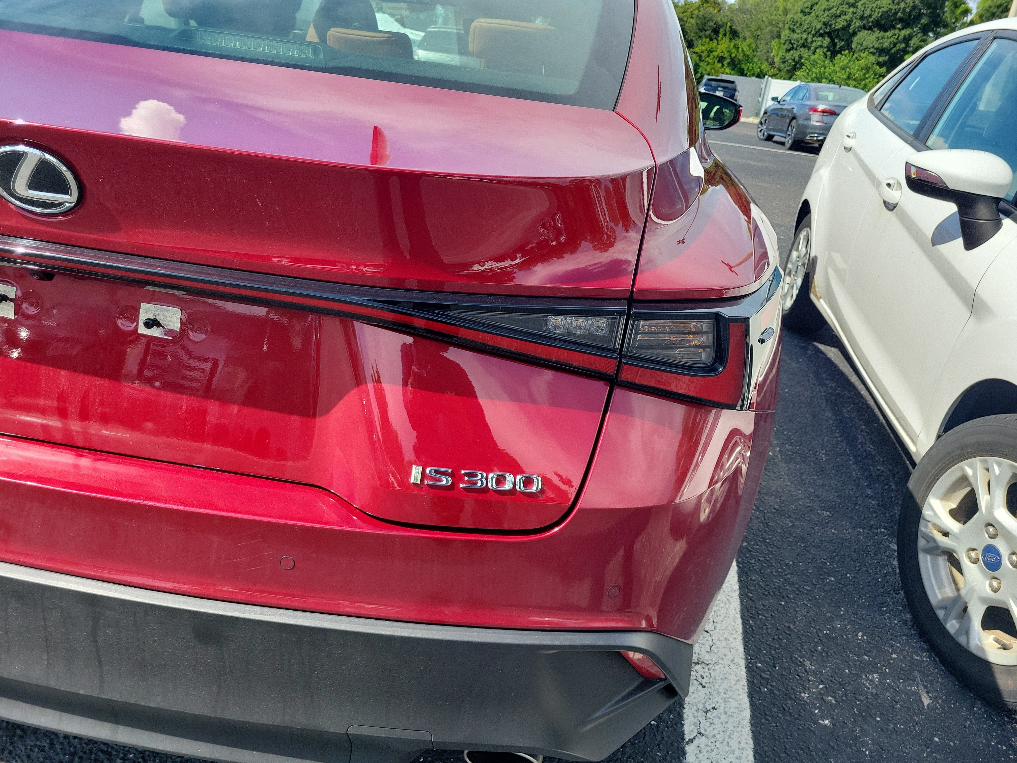 2024 Lexus IS 300