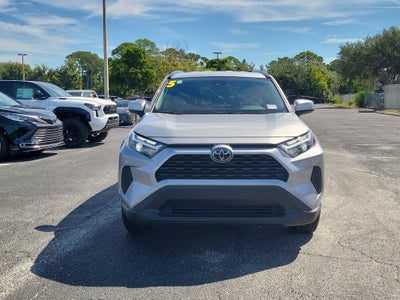 2025 Toyota RAV4 Hybrid LE