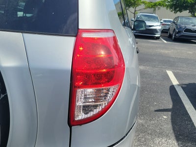 2007 Toyota RAV4 2WD 4dr 4-cyl (Natl)