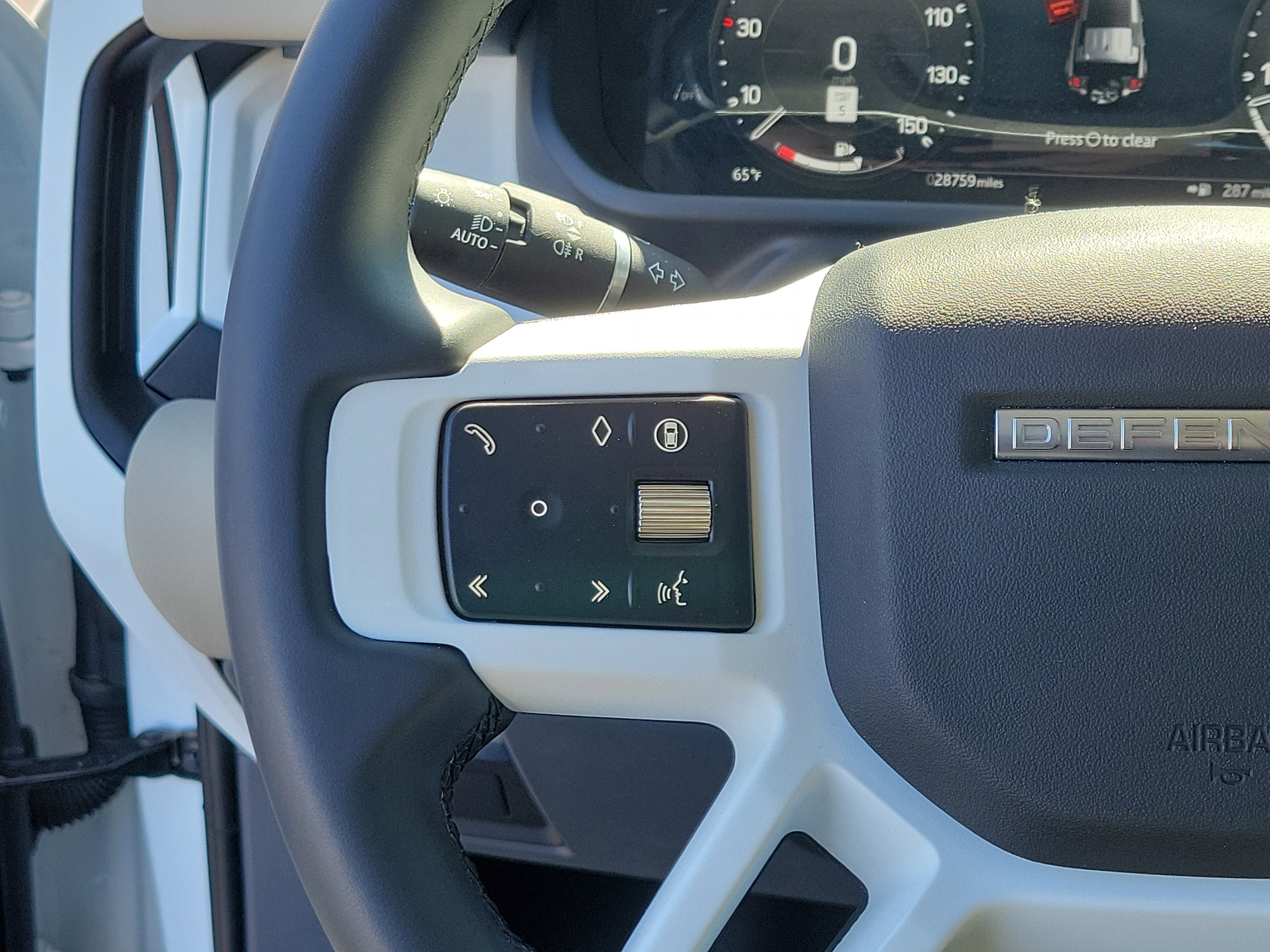 2024 Land Rover Defender 110 S