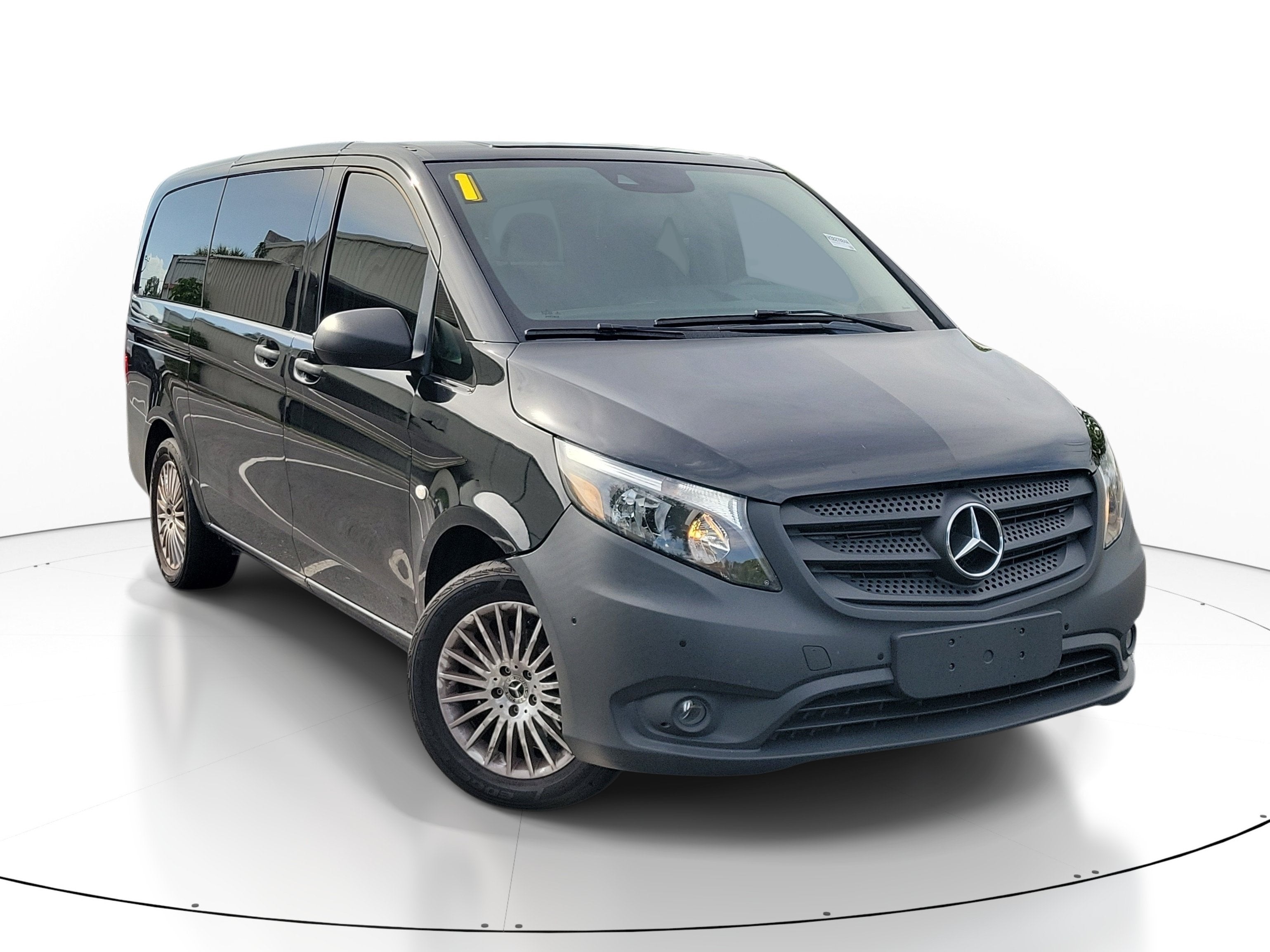 2021 Mercedes-Benz Metris Passenger