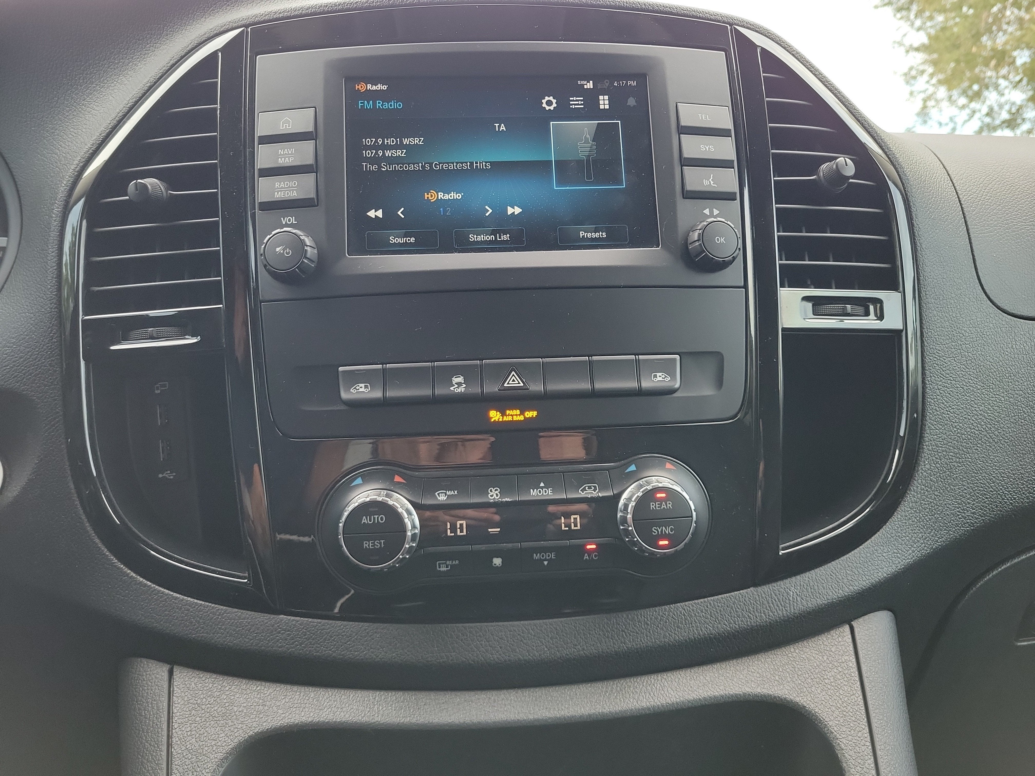 2021 Mercedes-Benz Metris Passenger