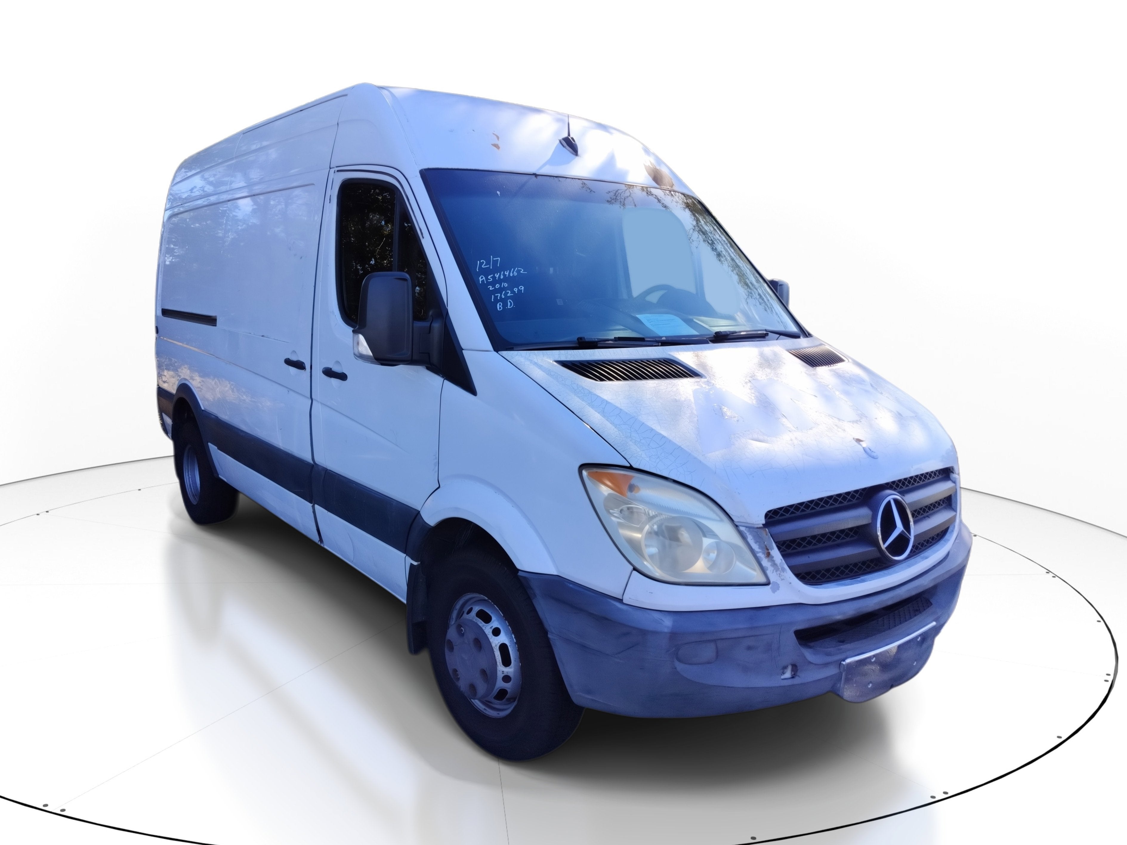 2010 Mercedes-Benz Sprinter 3500 Cargo 144 WB