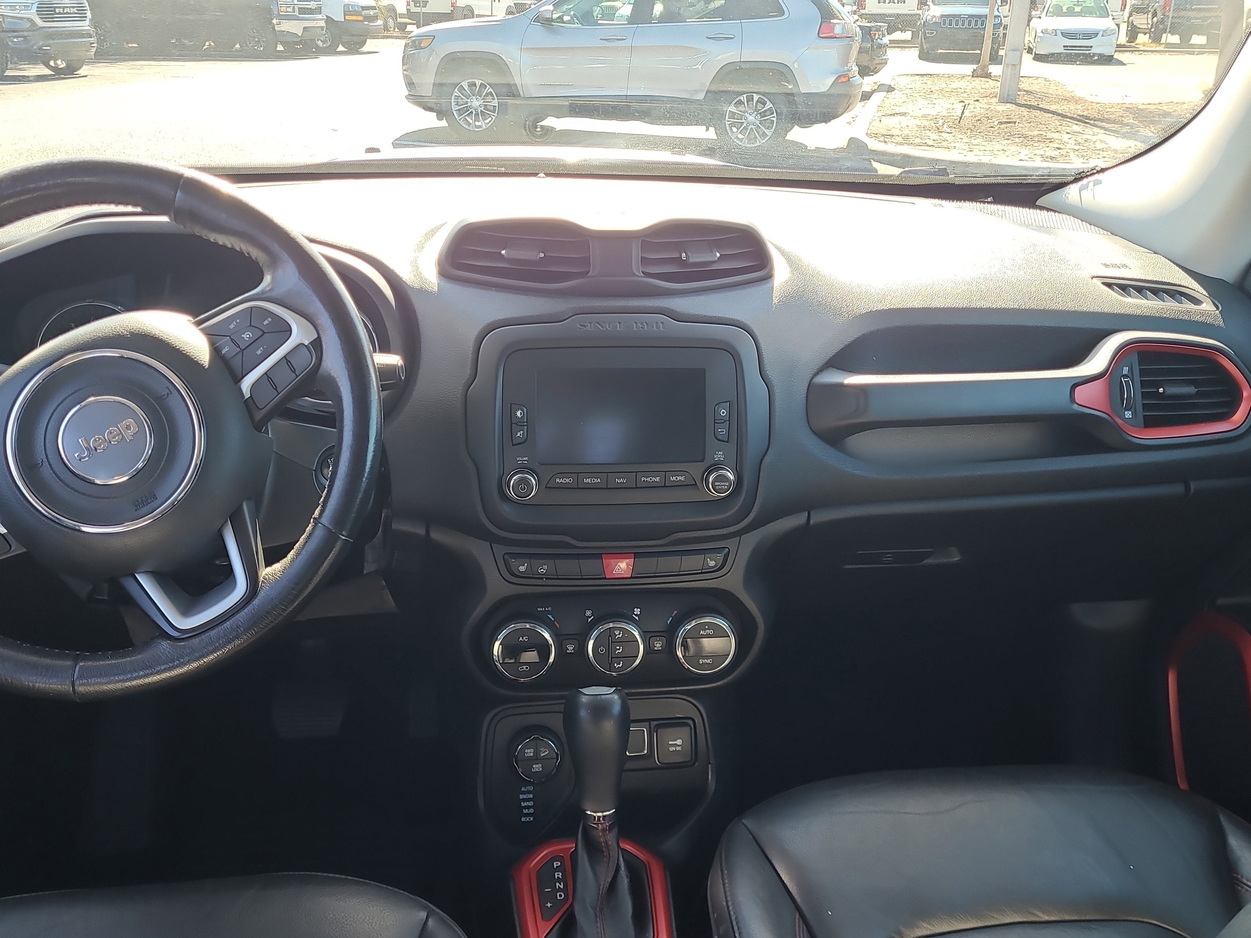 2016 Jeep Renegade Trailhawk