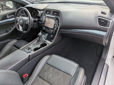 2023 Nissan Maxima SR