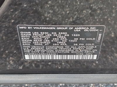 2024 Volkswagen Atlas 2.0T SE w/Technology