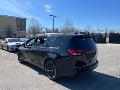 2025 Chrysler Pacifica Limited