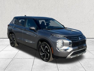 2022 Mitsubishi Outlander Black Edition