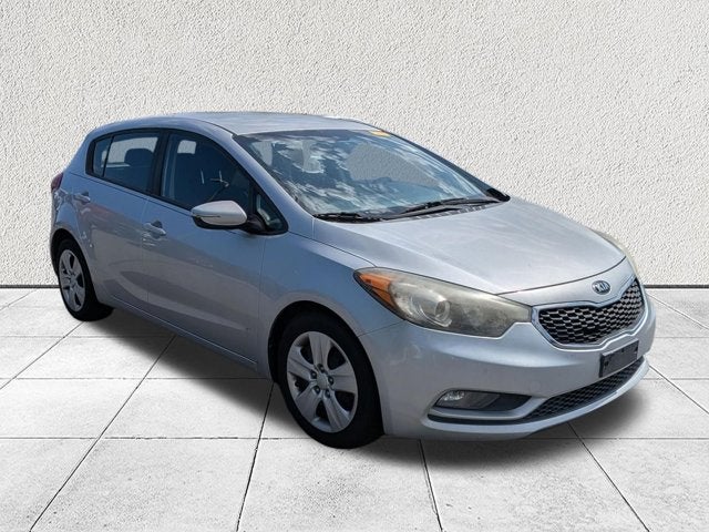 2016 Kia Forte5