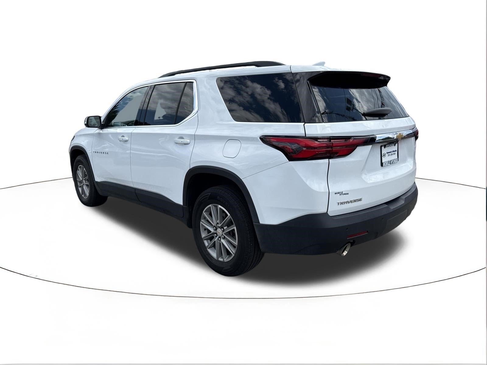 2022 Chevrolet Traverse LT Cloth