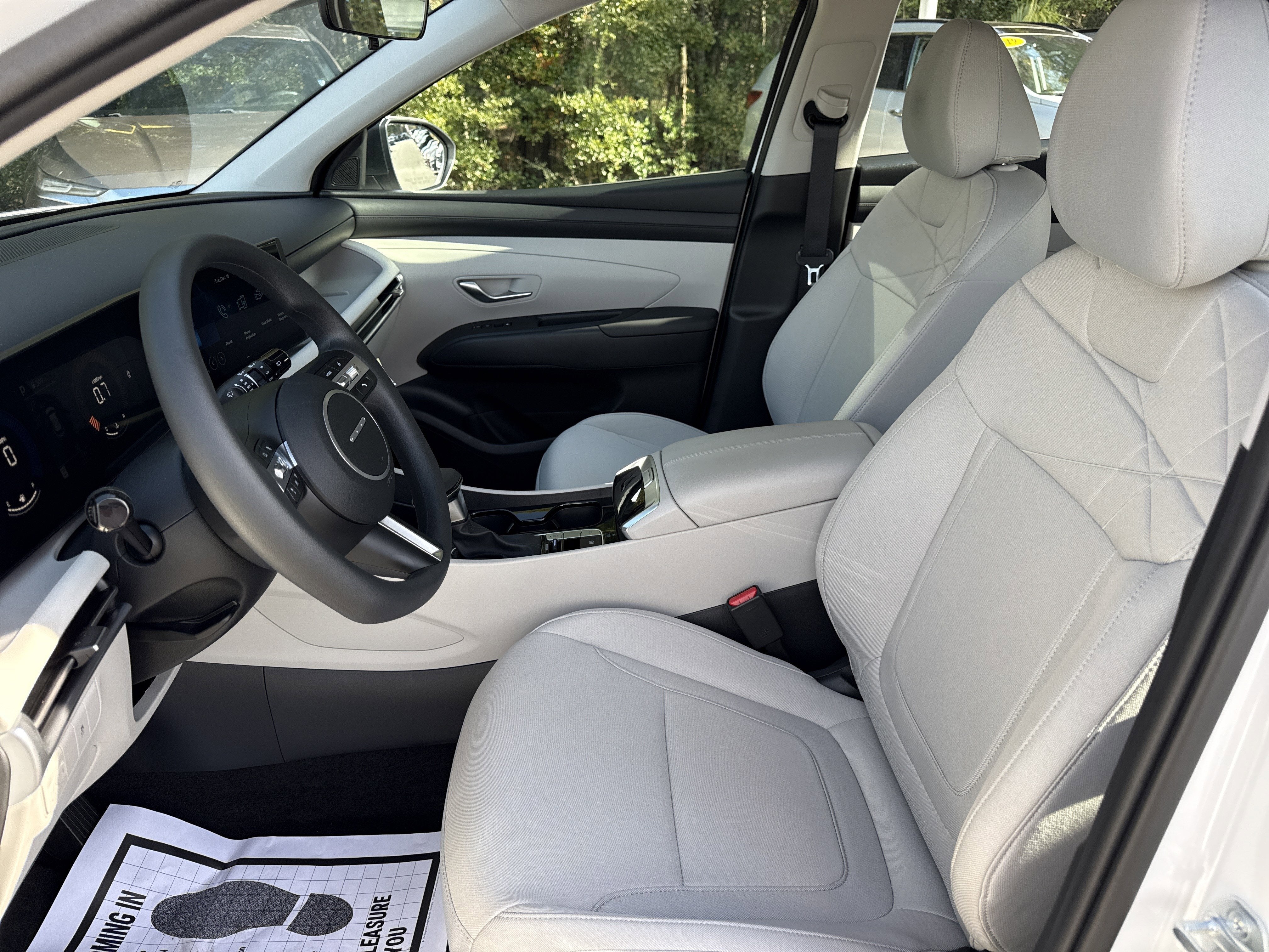 2025 Hyundai Tucson SE