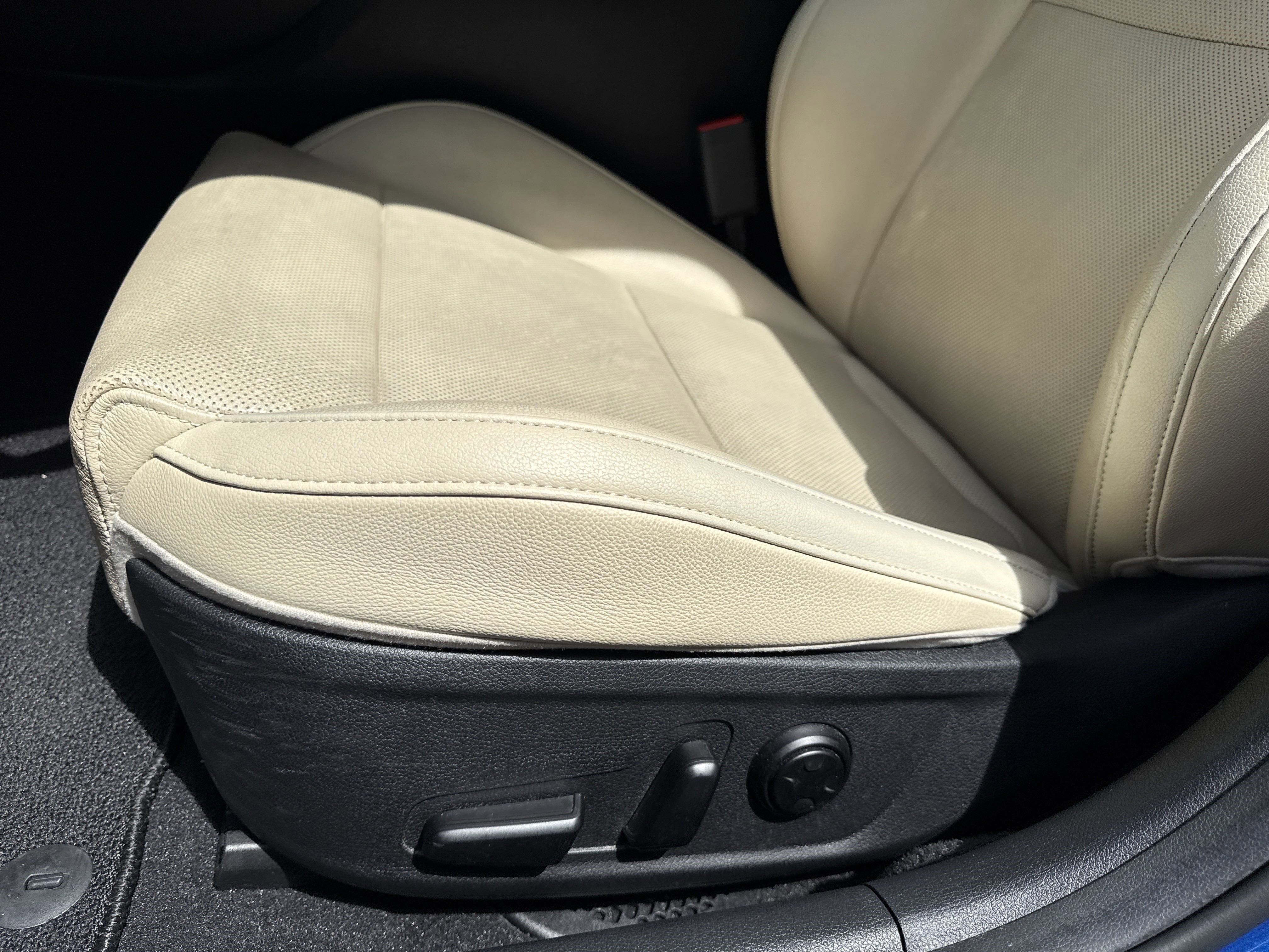 2023 Kia Stinger GT-Line