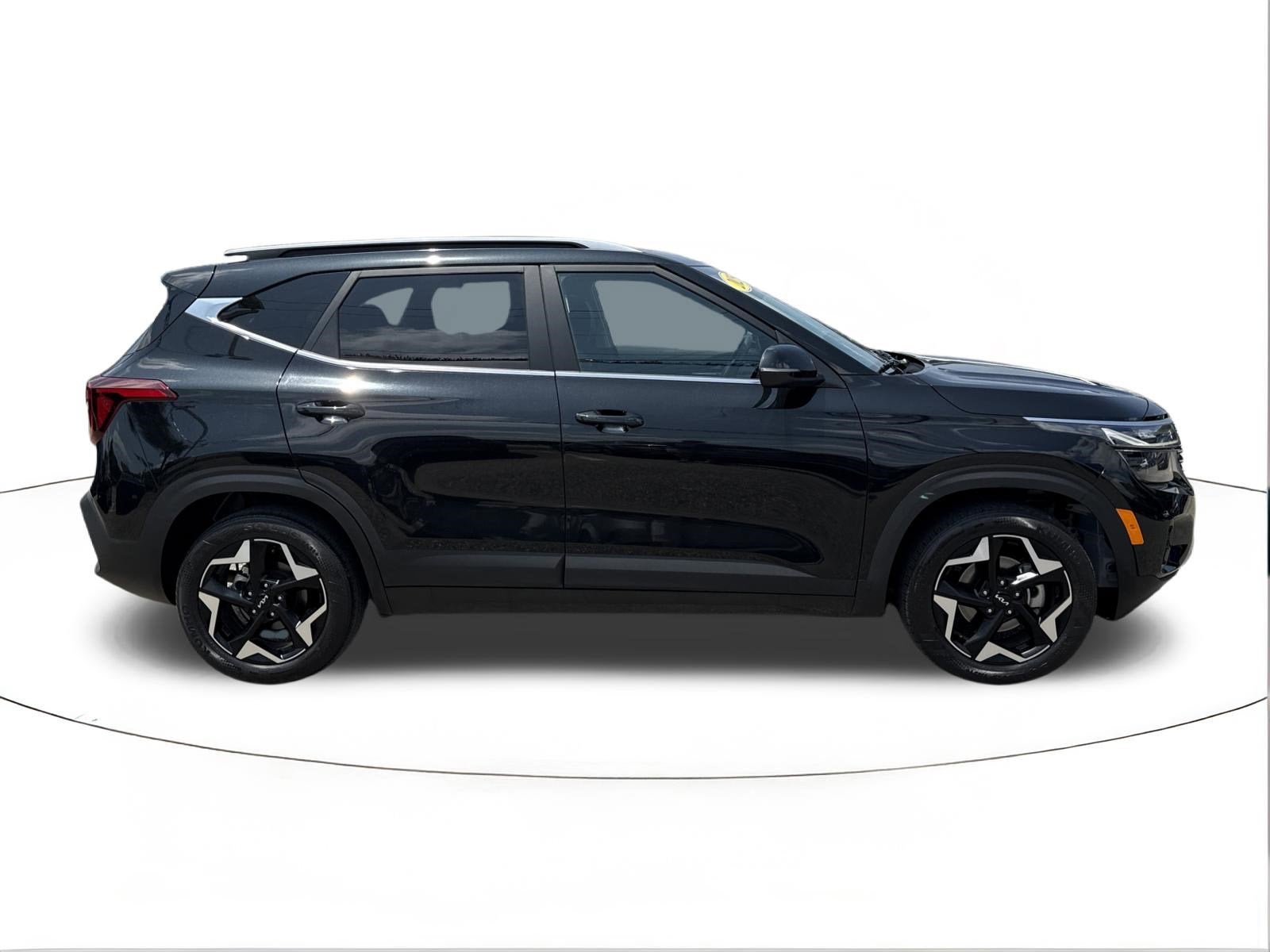 2025 Kia Seltos EX