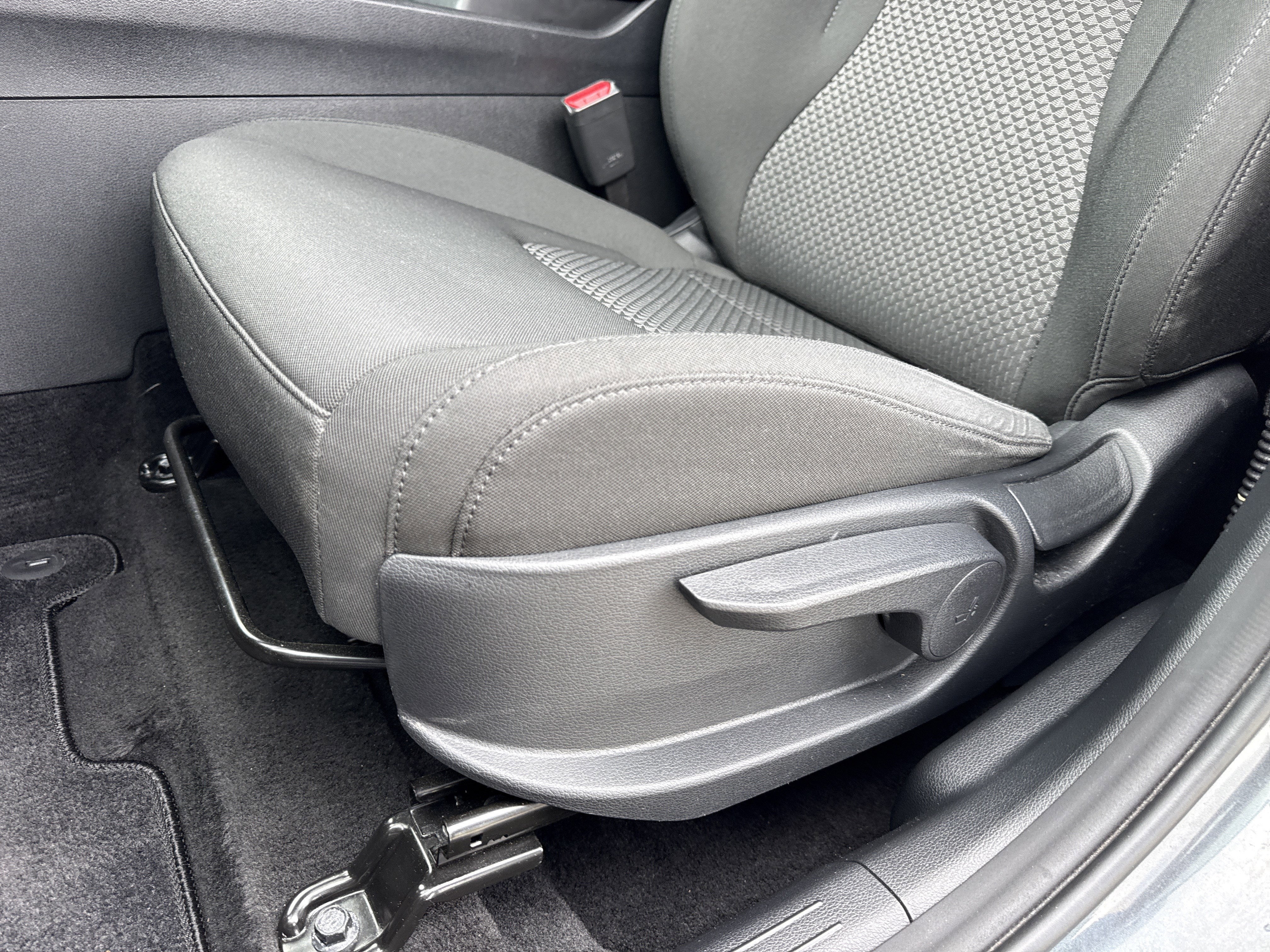 2025 Kia Sportage Hybrid LX