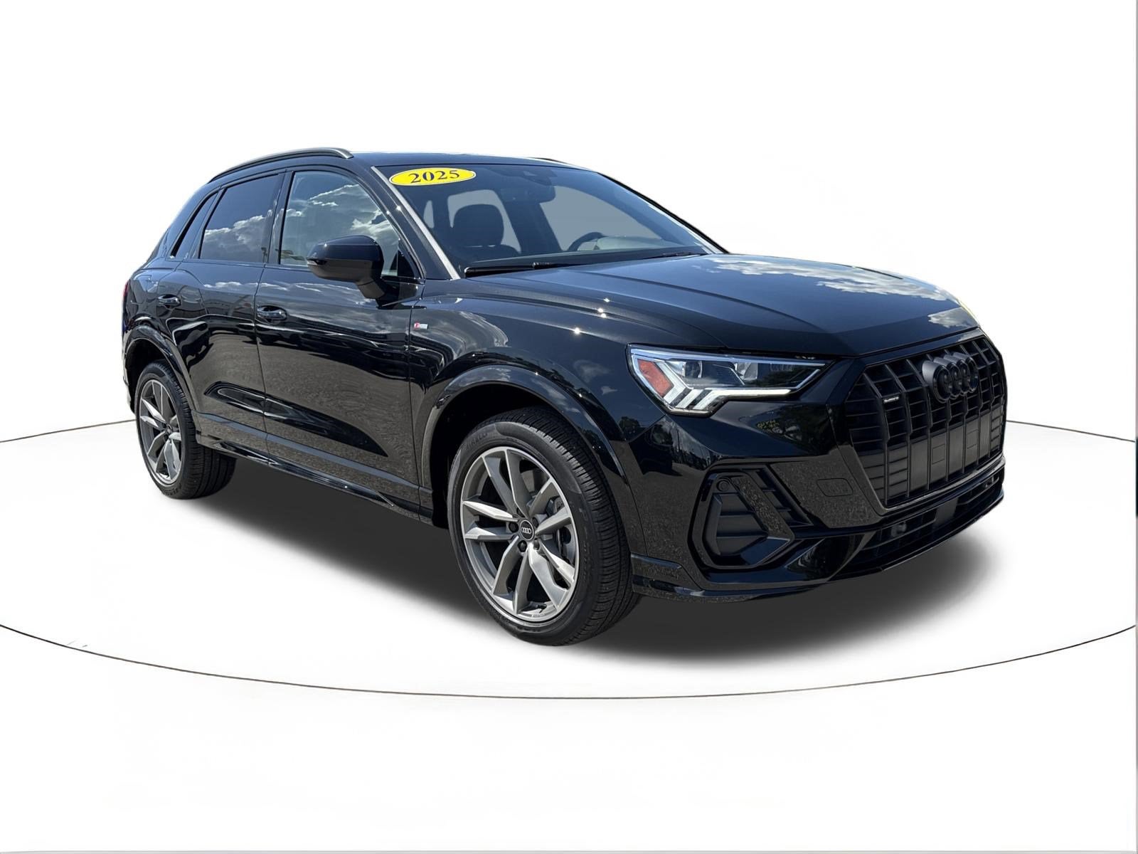 2025 Audi Q3 S line Premium