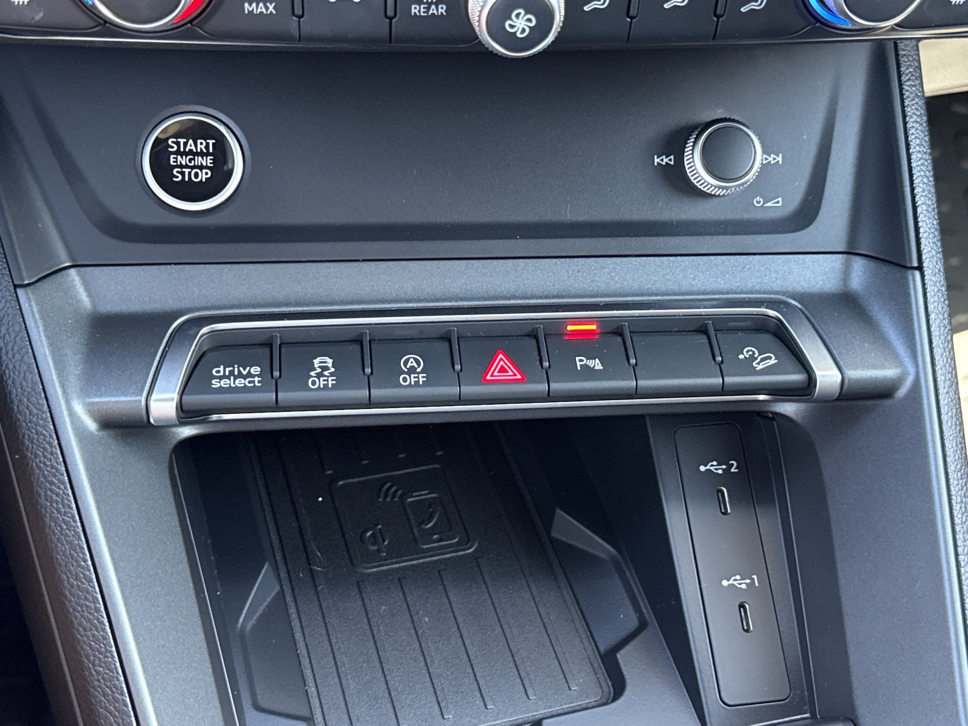 2025 Audi Q3 S line Premium