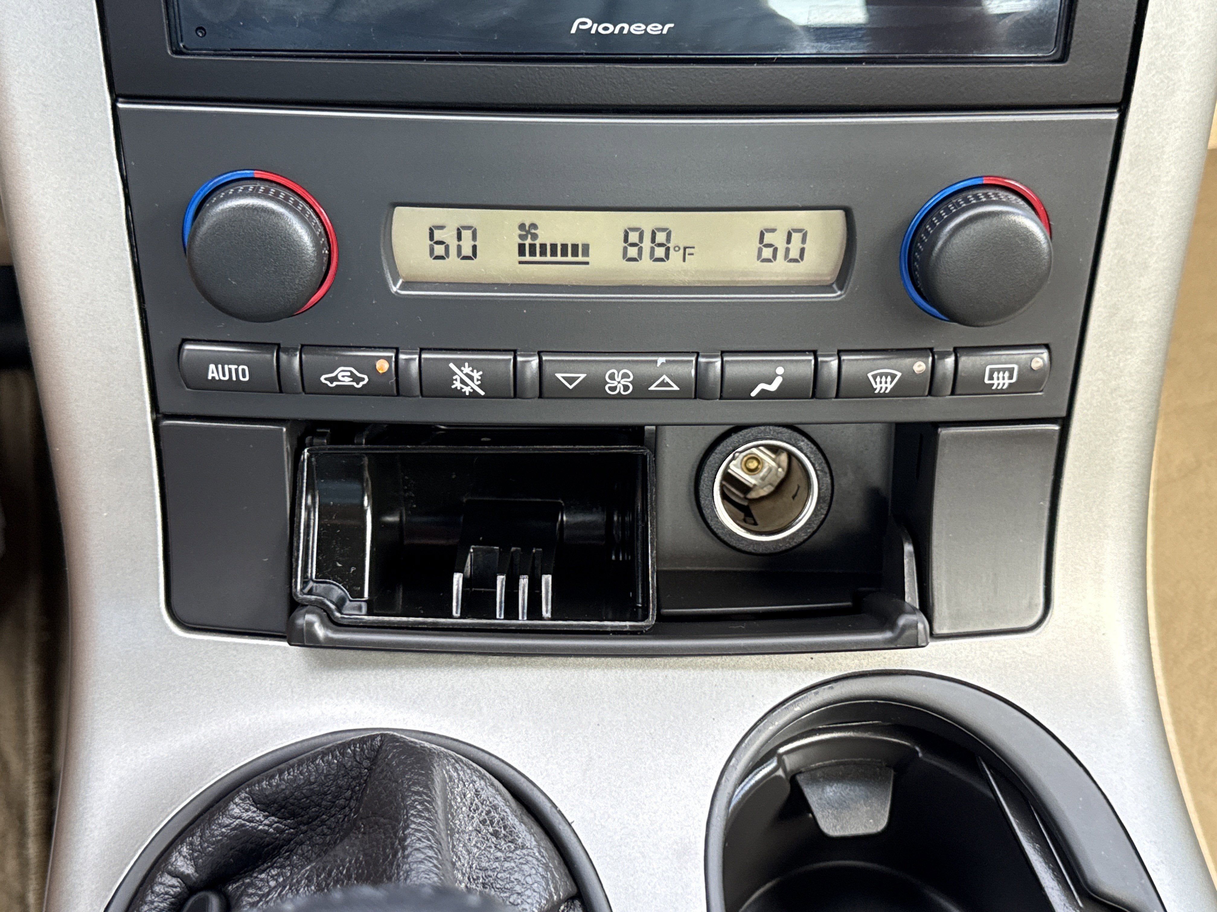 2005 Chevrolet Corvette Base