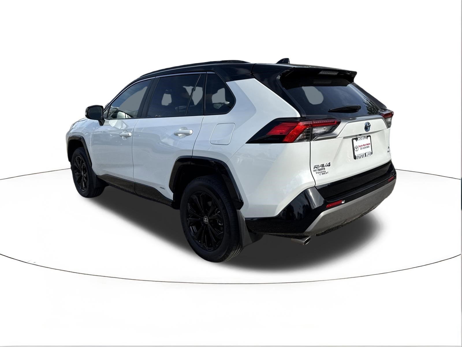2024 Toyota RAV4 Hybrid XSE