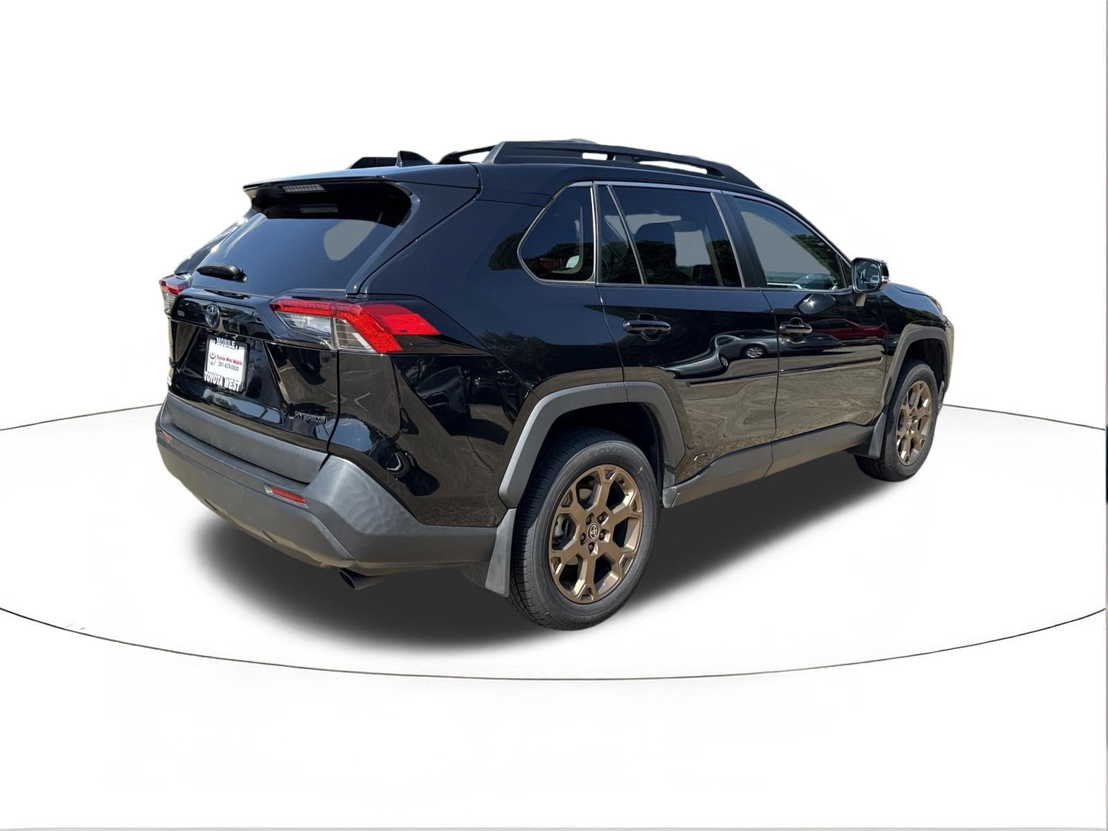 2023 Toyota RAV4 Hybrid Woodland