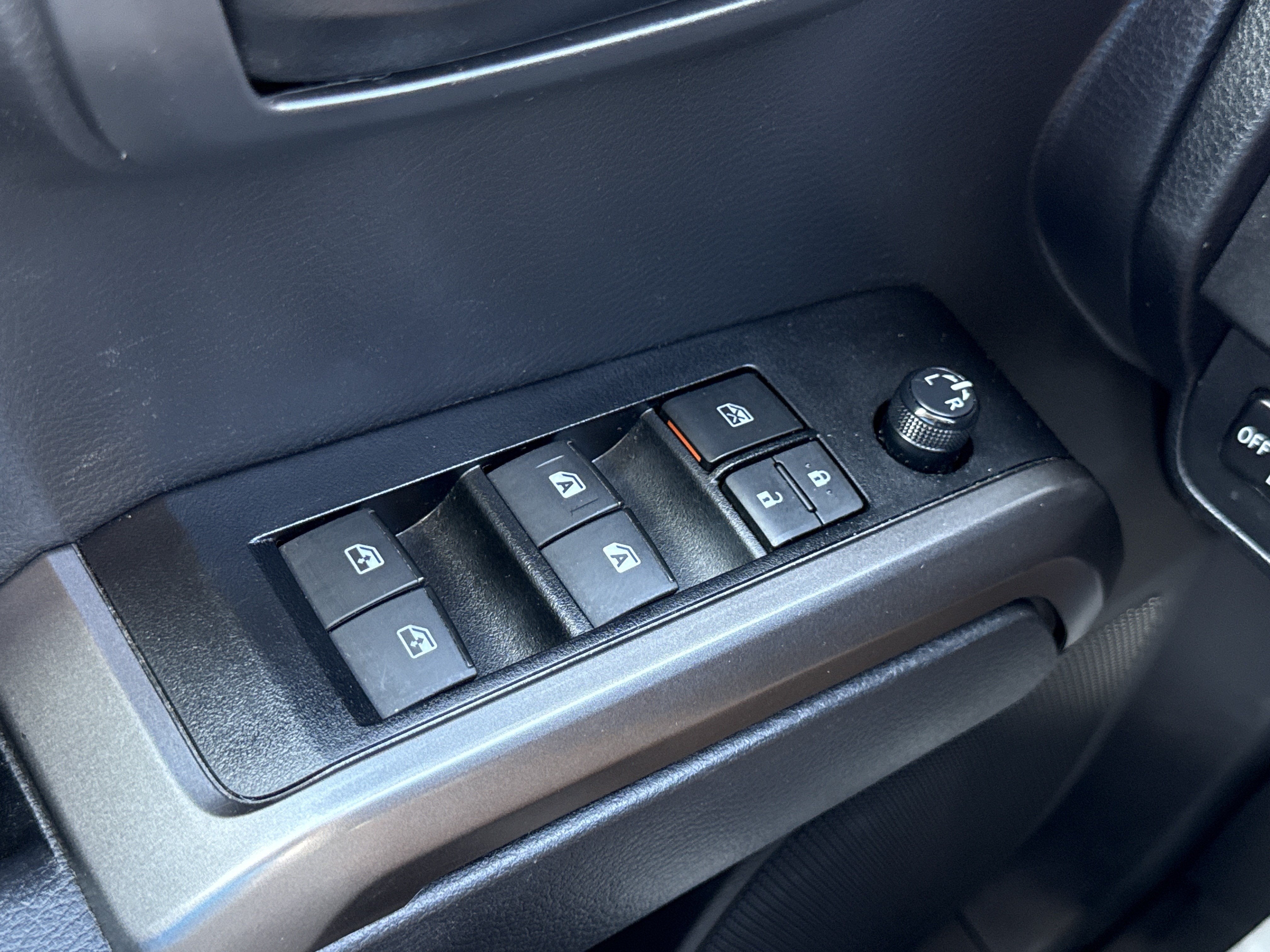 2023 Toyota Tacoma 2WD SR5