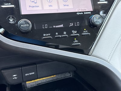 2019 Toyota Camry XSE