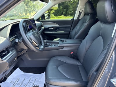 2025 Toyota Grand Highlander XLE