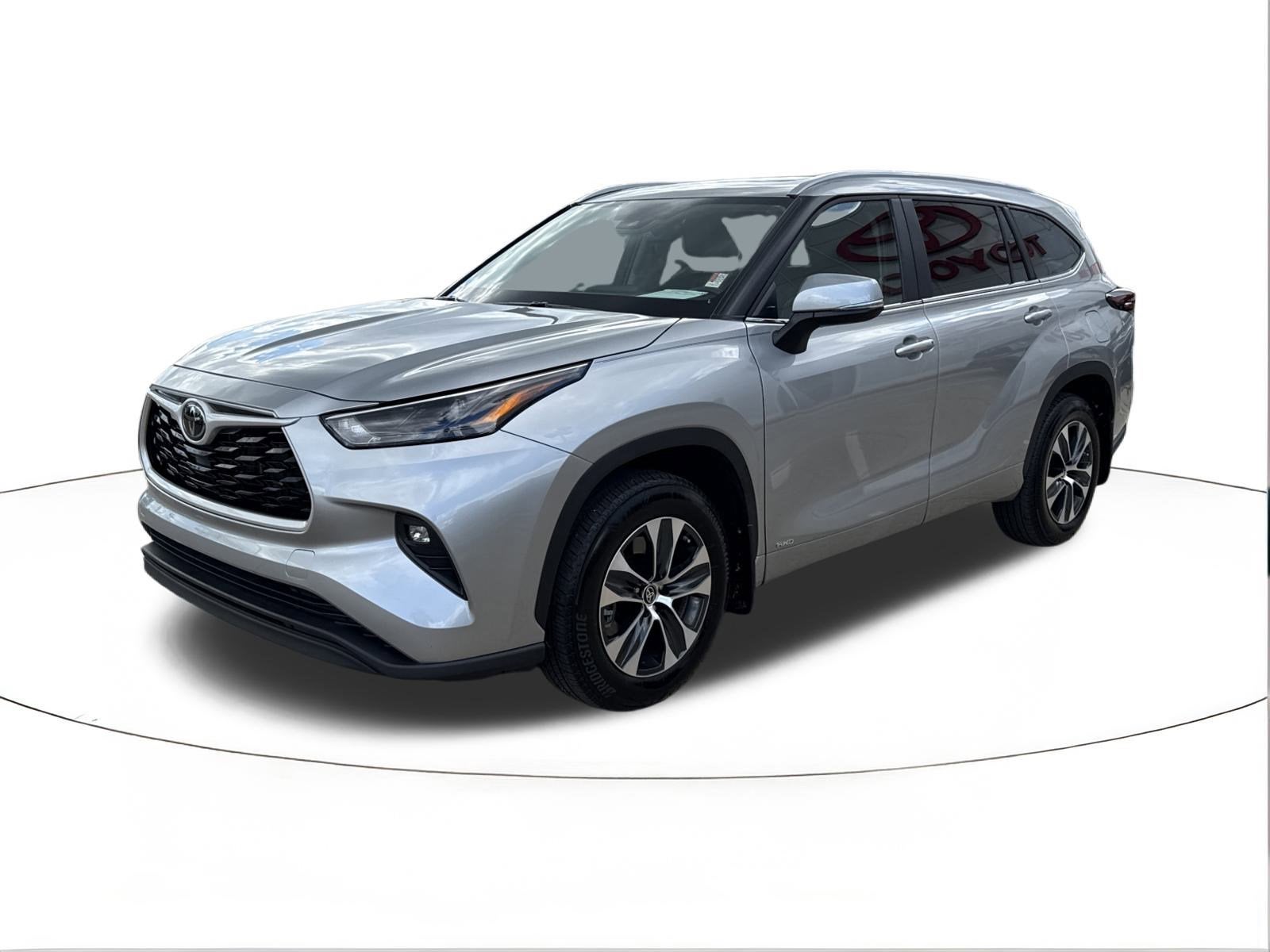 2025 Toyota Highlander XLE