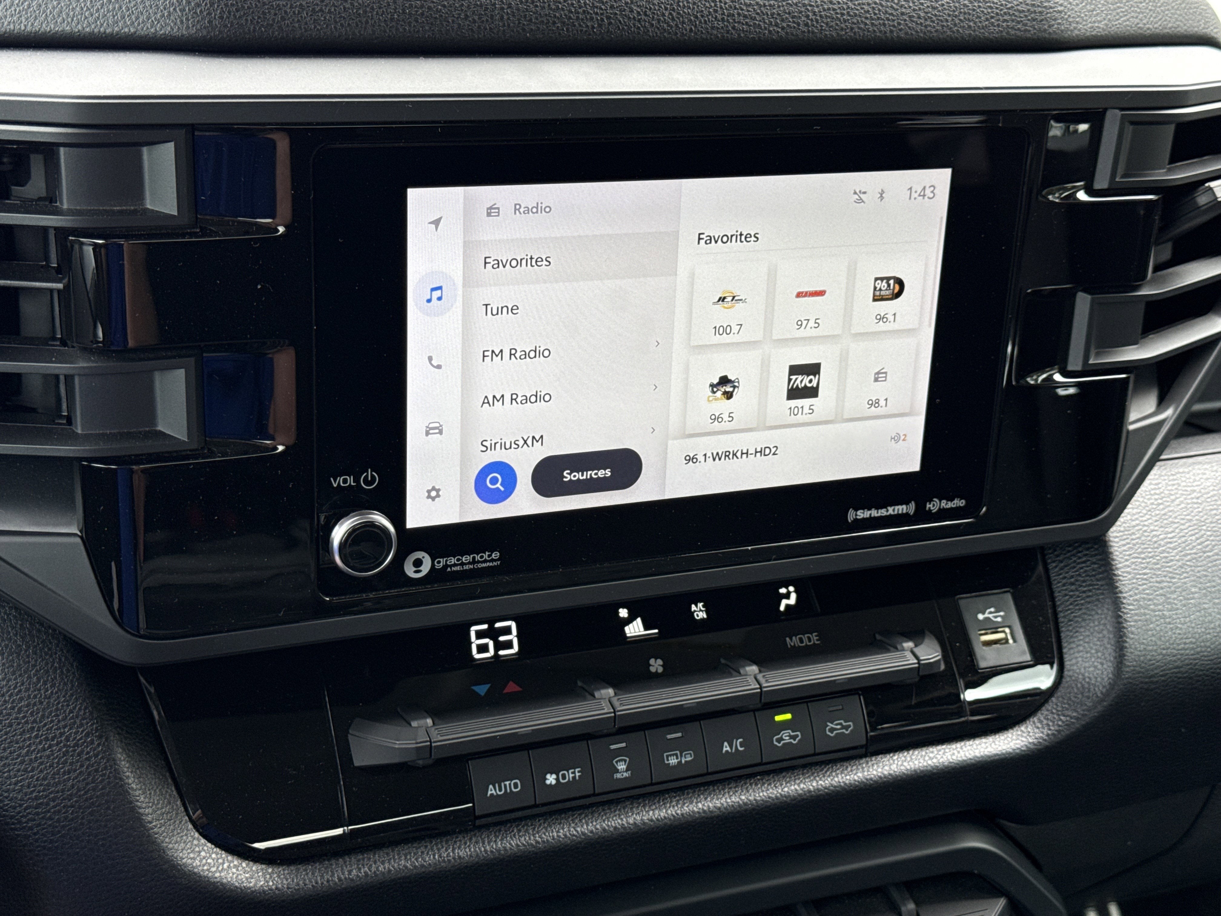 2023 Toyota Tundra 4WD SR