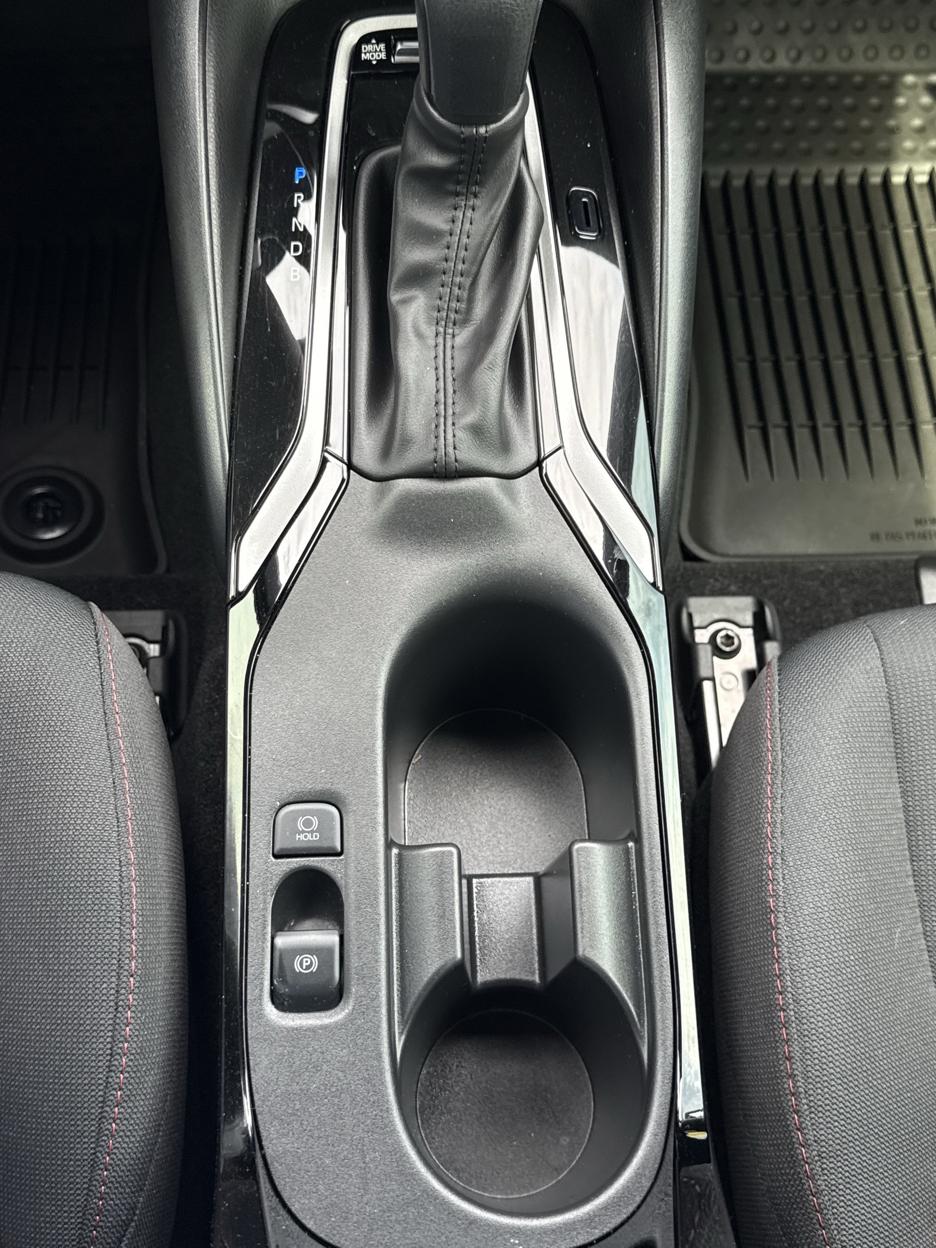 2025 Toyota Corolla Hybrid SE