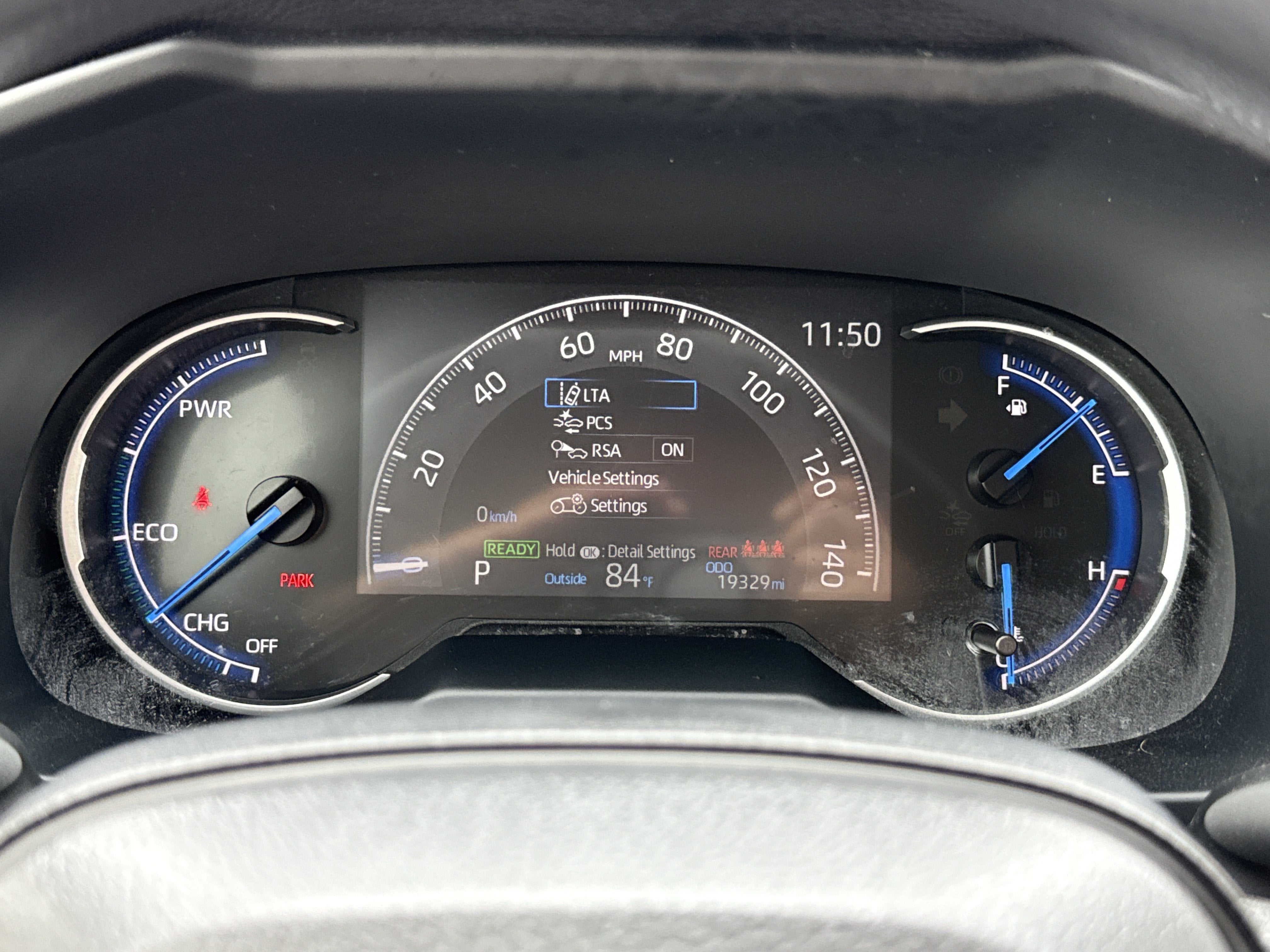 2025 Toyota RAV4 Hybrid LE